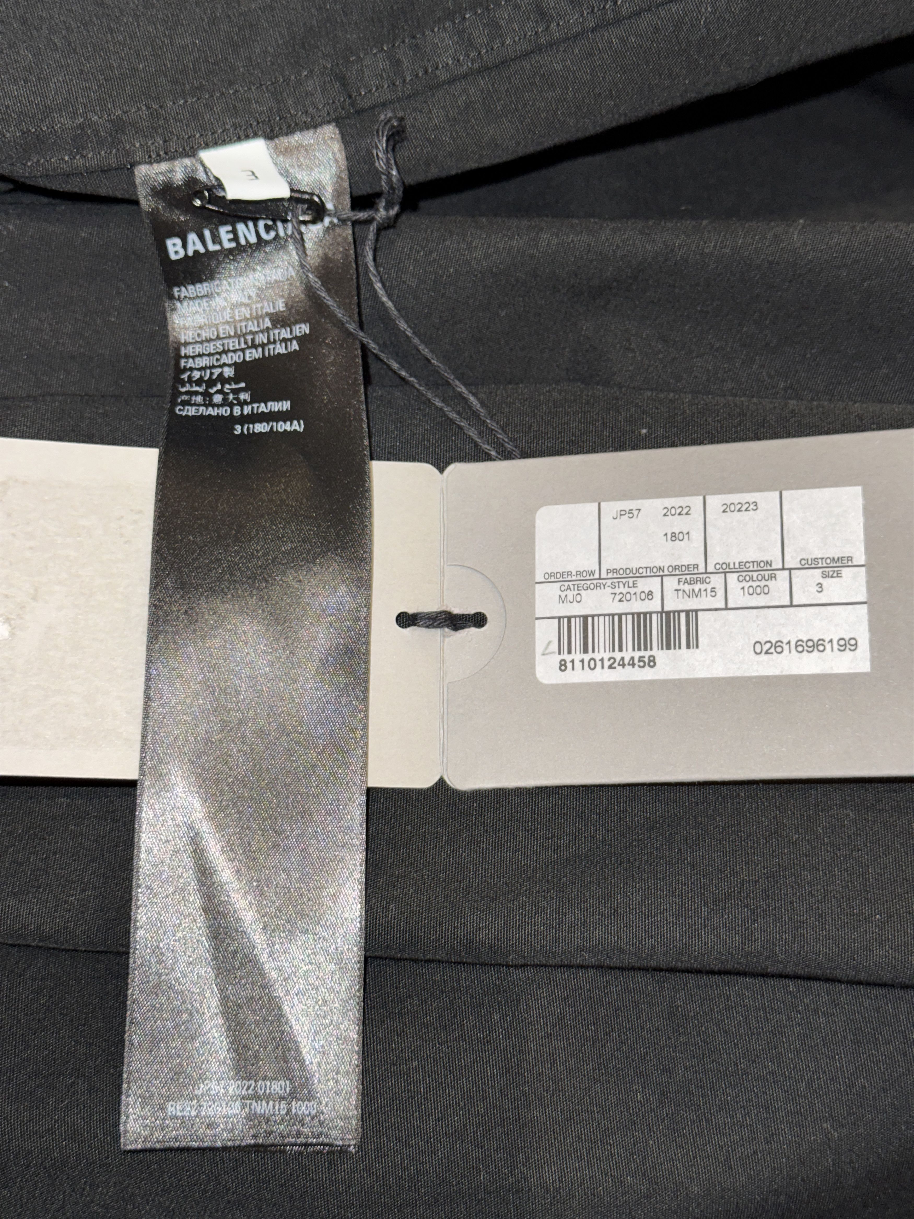 Balenciaga '360 Degree' Winter 022 oversized button down shirt Size US XL / EU 56 / 4 - 9 Thumbnail