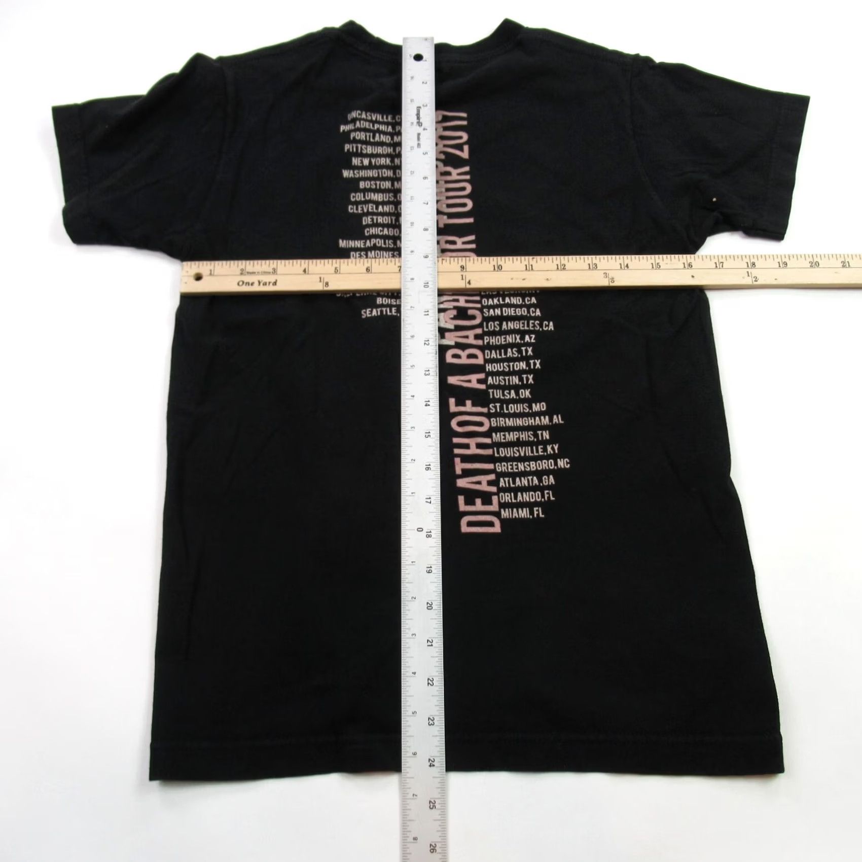 Tultex Panic at the Disco Shirt Mens Small Short Sleeve Black Crew Neck Concert Tultex 100% Cotton Logo Band Music Rock Shirt Men S Black Crew Neck Size US S / EU 44-46 / 1 - 5 Thumbnail