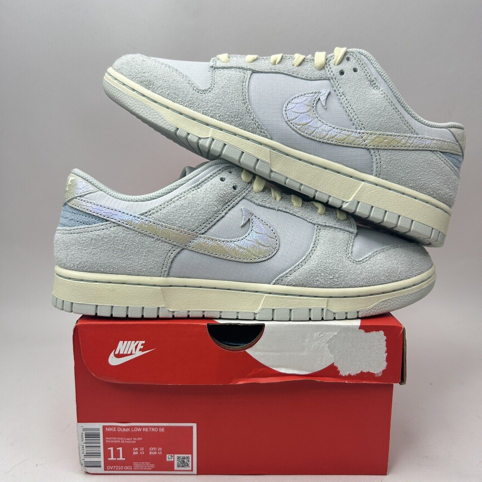 Nike Nike Dunk Low Retro SE Gone Fishing “Chinook Salmon” 2023 Size US 11 / EU 44 - 1 Thumbnail