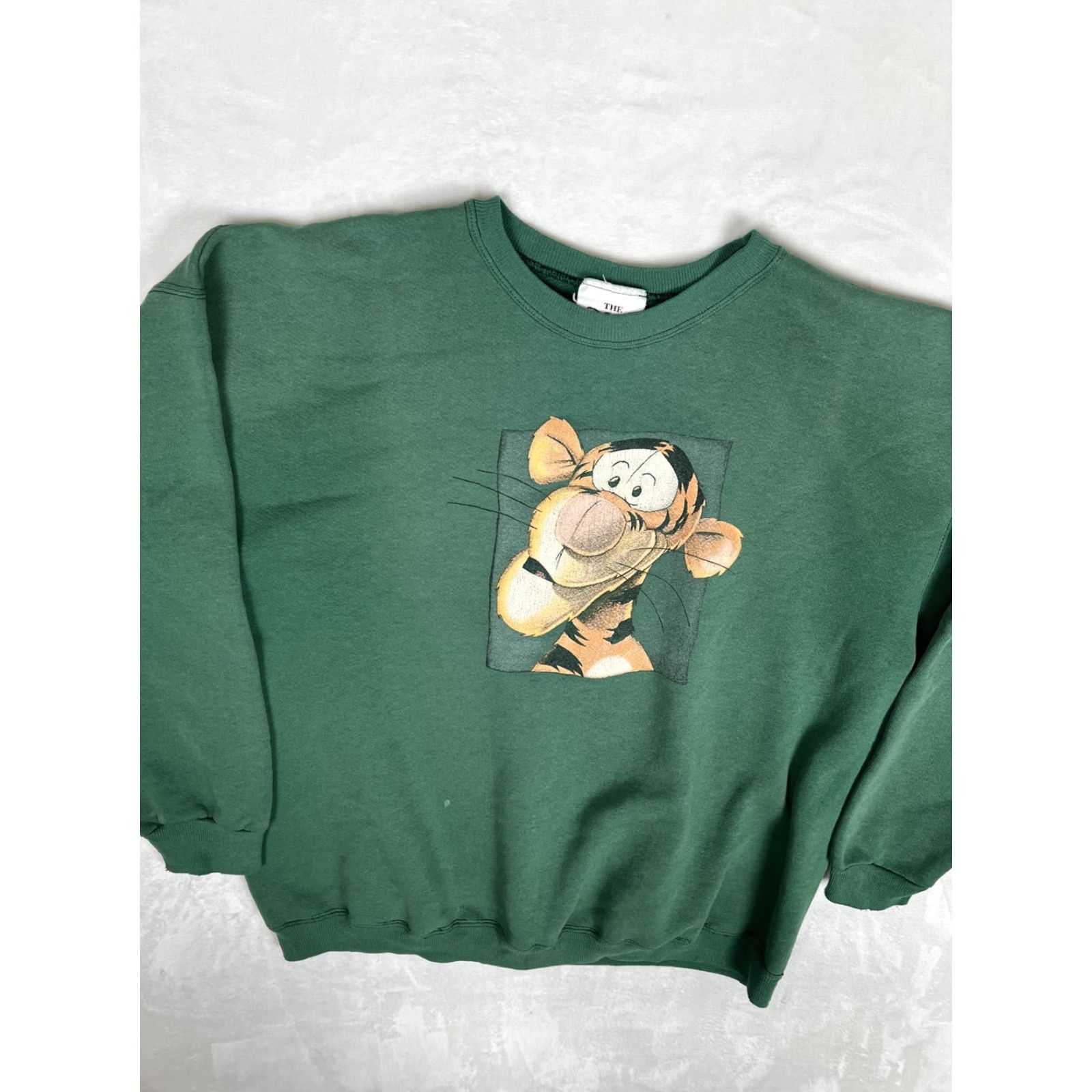 Disney VINTAGE Disney Store Tigger Sweatshirt Mens XL Green Crewneck Fleece 90s USA Size US XL / EU 56 / 4 - 3 Thumbnail