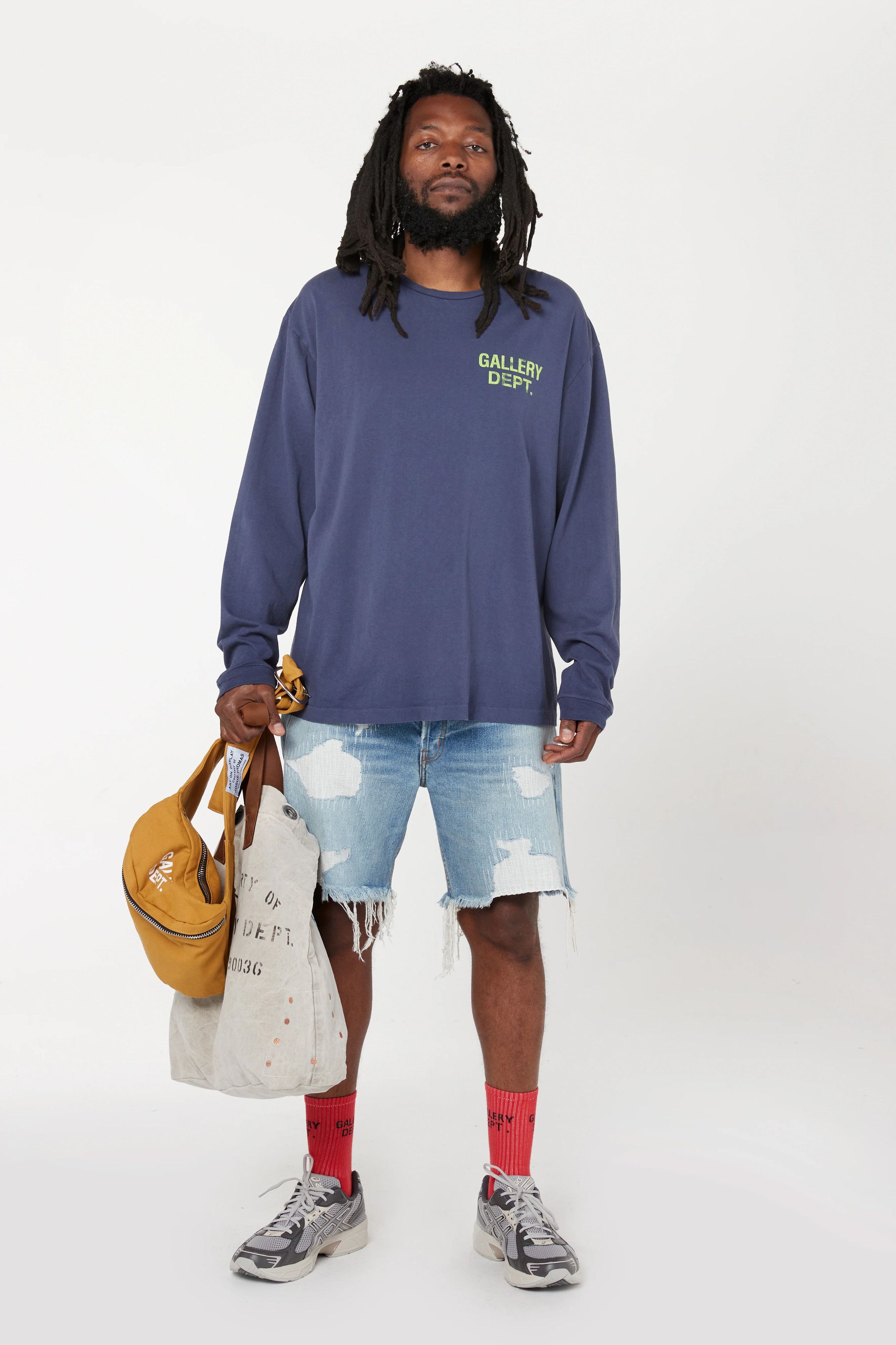 Gallery Dept. o1mle0725 Gallery Dept Souvenir L/S T-Shirt in Navy Blue Size US XS / EU 42 / 0 - 3 Thumbnail