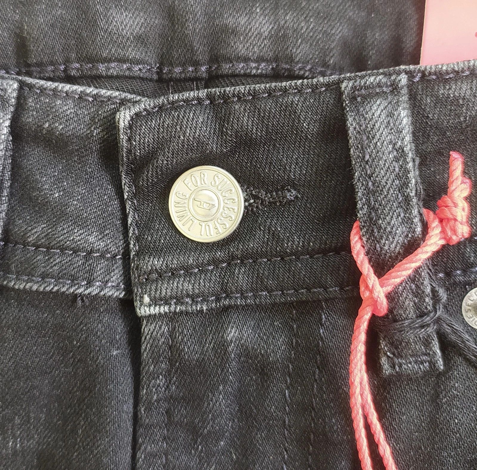 Diesel Diesel 1979 SLEENKER L.30 MENS JEANS T/9933 Size US 28 / EU 44 - 3 Thumbnail