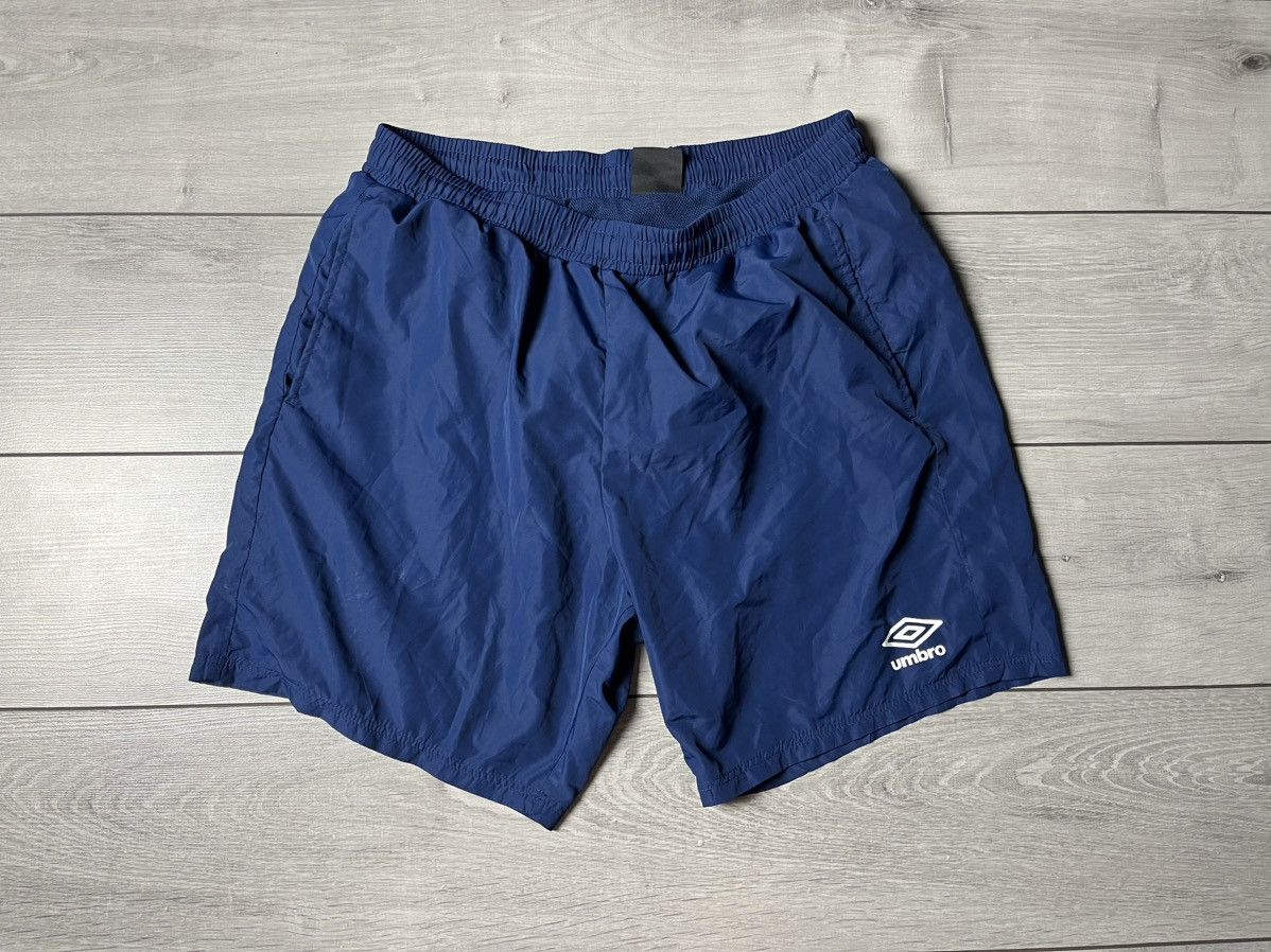 Umbro Umbro shorts sportswear size XLarge Size US 36 / EU 52 - 1 Thumbnail