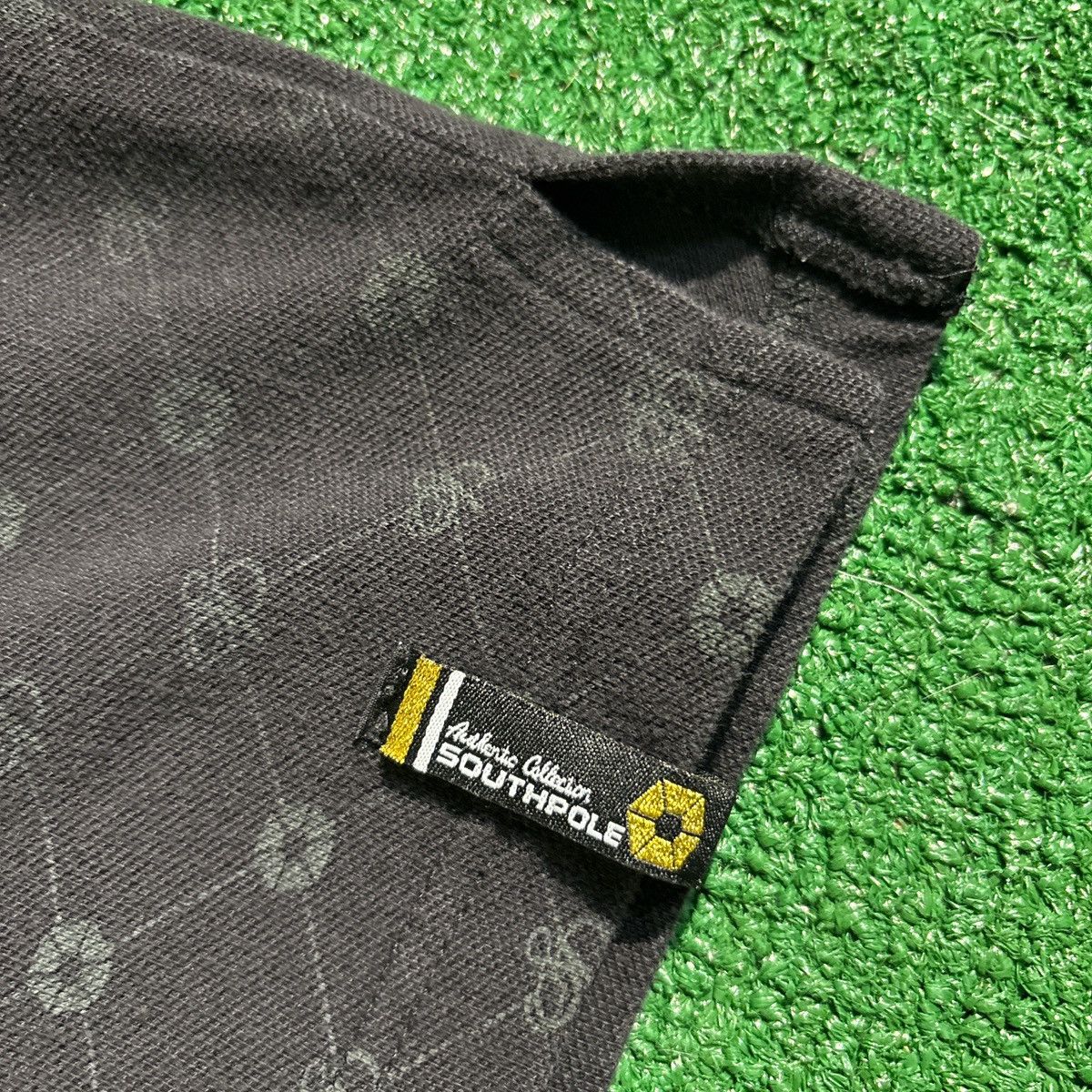 Southpole Y2K AOP Southpole Black Polo Shirt Size M Size US M / EU 48-50 / 2 - 2 Thumbnail