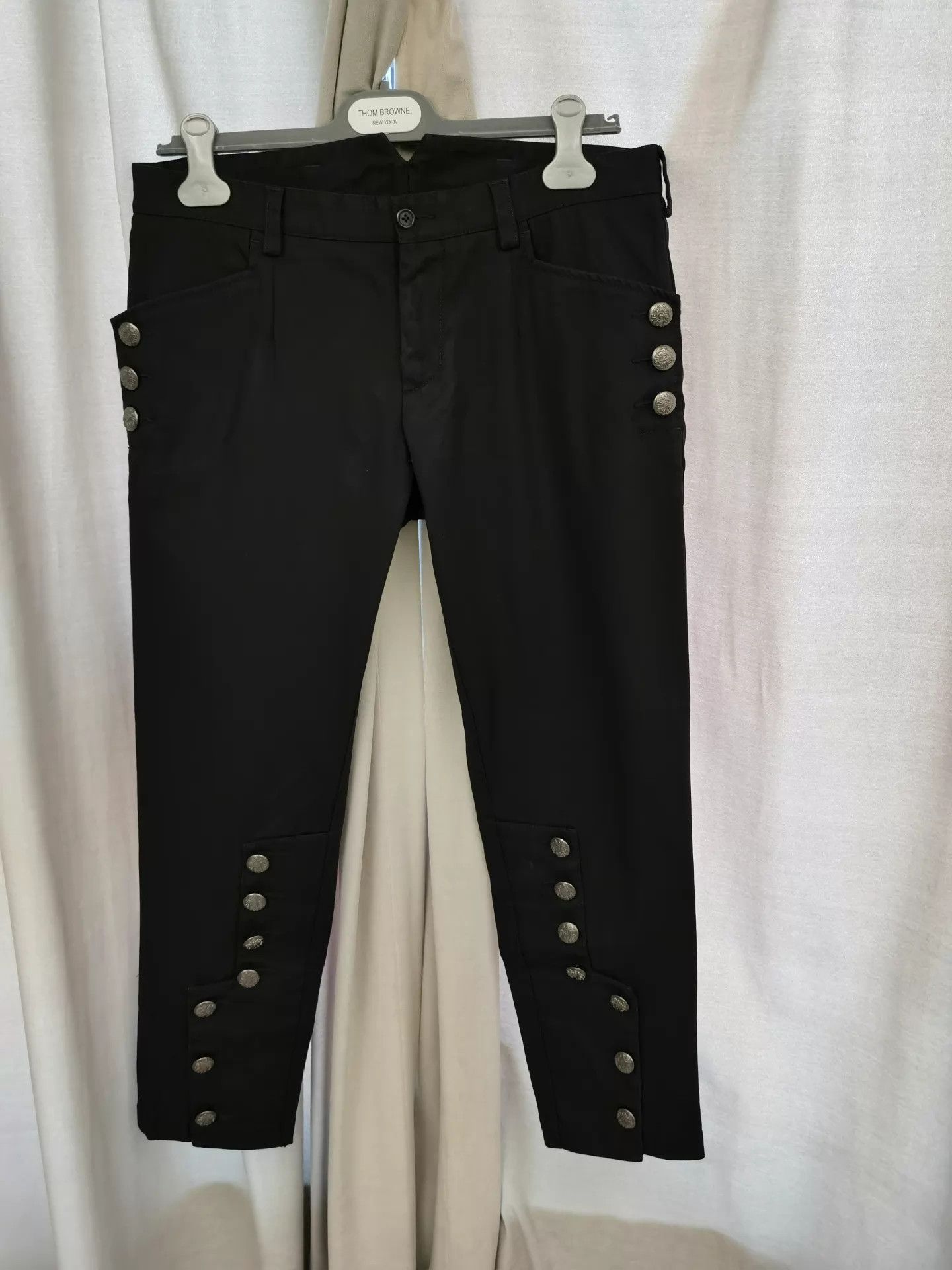 Dolce & Gabbana DG Black Court Metal Button Cropped Pants Size 48 Size US 32 / EU 48 - 2 Thumbnail