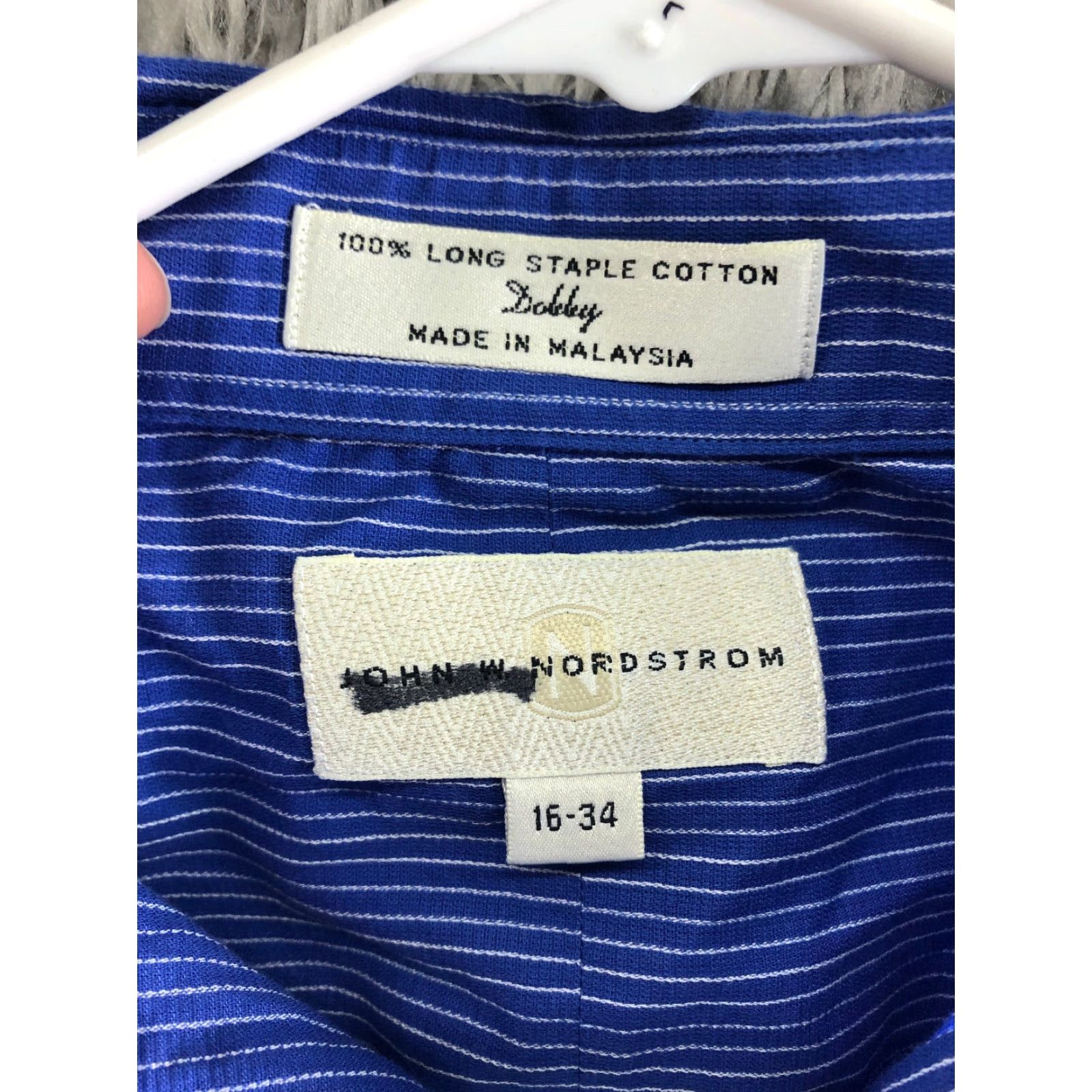 Nordstrom Nordstrom Shirt Mens 16 34 Blue Striped Long Sleeve Spread Collar Button-Up NORDSTROM Regular Polyester Cardigan? Size US L / EU 52-54 / 3 - 6 Thumbnail