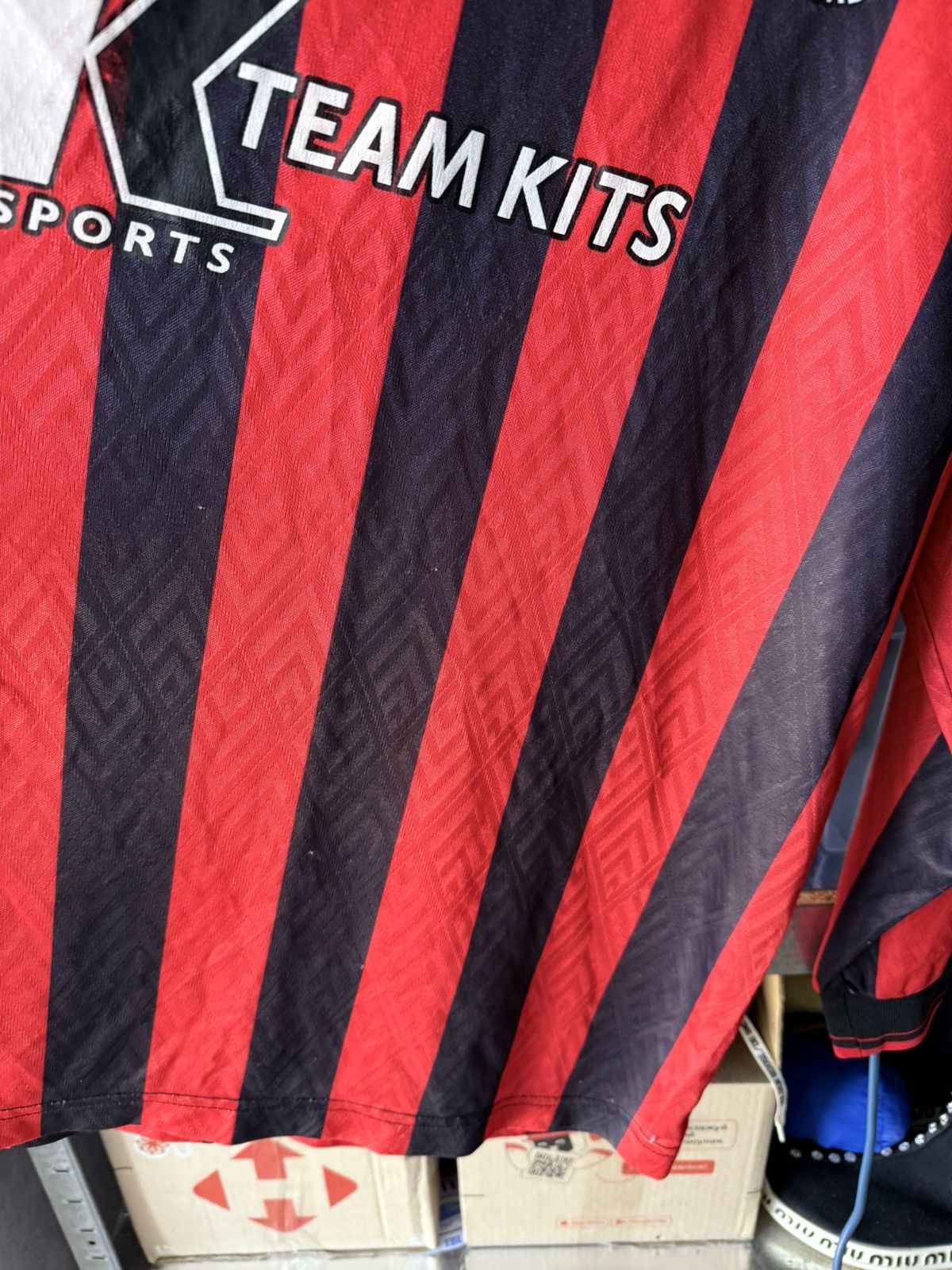 Sports Specialties ROMFORD F.C VINTAGE 1992-95 #7 MATCH WORN LONG SLEEVE RARE Size US XL / EU 56 / 4 - 7 Thumbnail