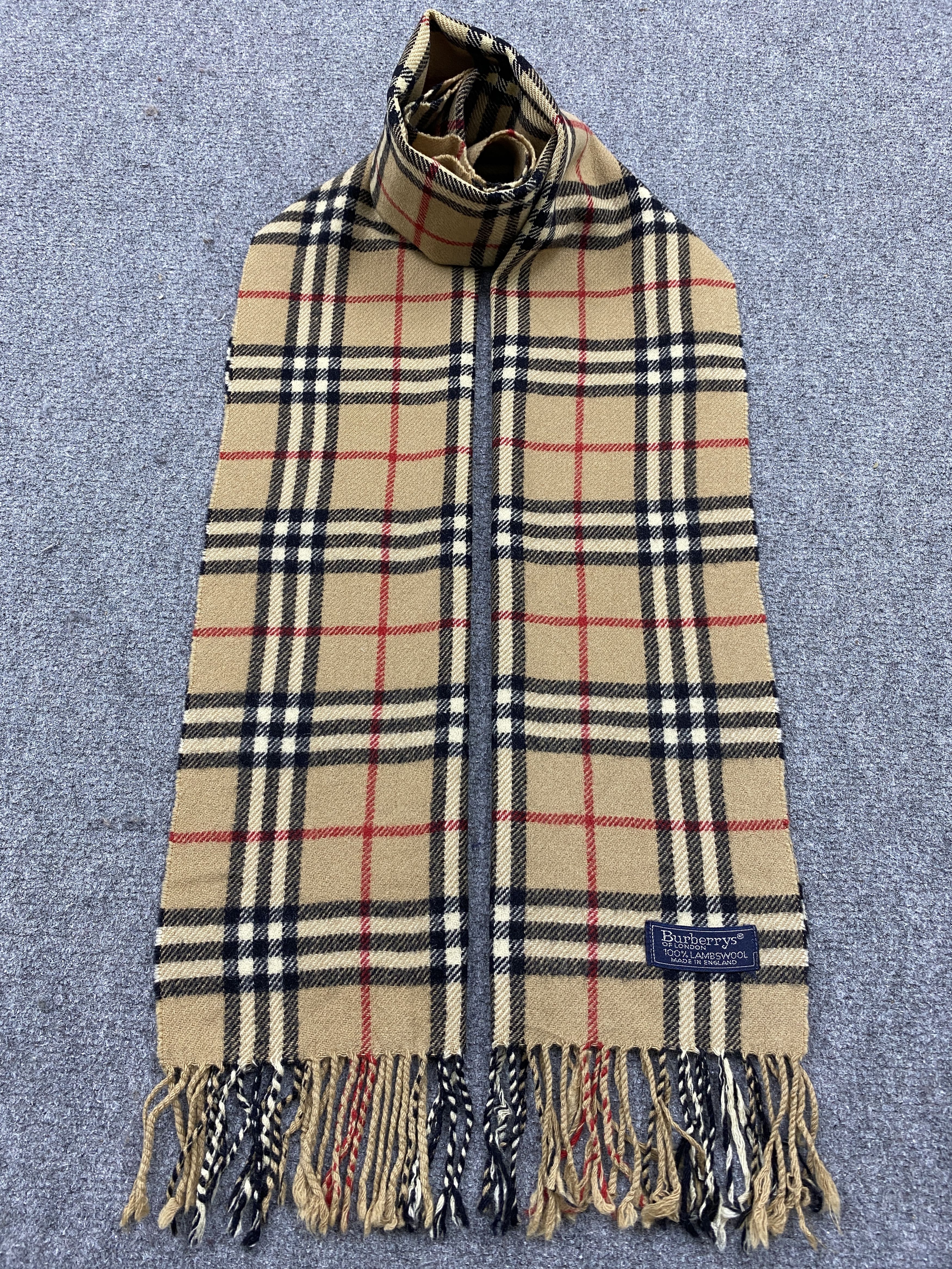 Burberry Burberry Novacheck Cashmere Scarf Muffler / Neckwear SC0187 Size ONE SIZE - 1 Thumbnail
