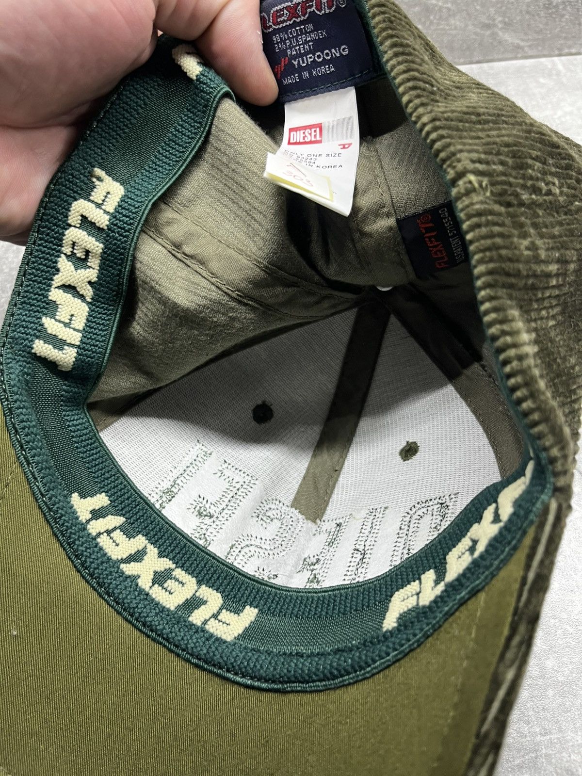 Diesel Diesel corduroy cap vintage Size ONE SIZE - 9 Thumbnail