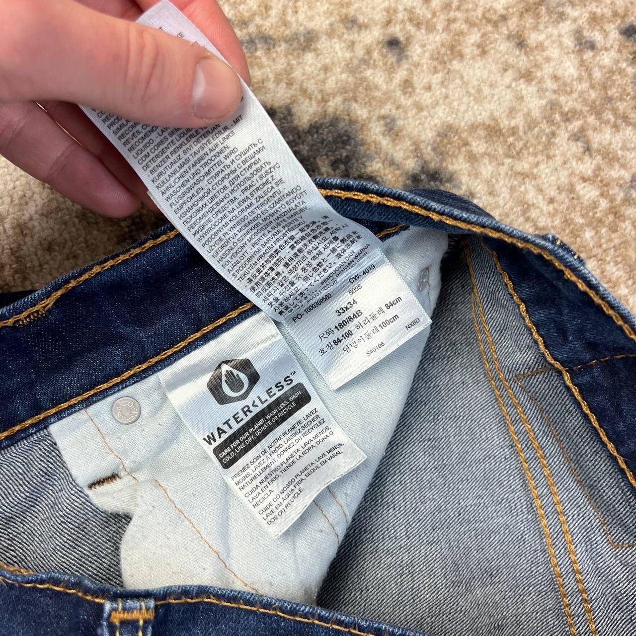 Levi's 502 Levis Vintage Blue Denim Jeans Streetwear Style Size US 33 - 7 Thumbnail