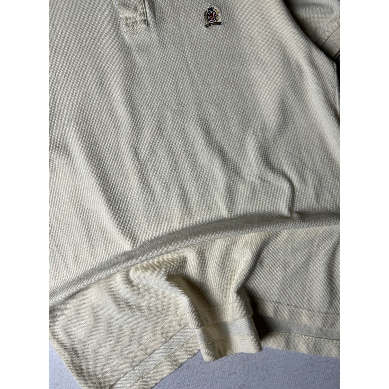 Tommy Hilfiger Vintage Tommy Hilfiger White Polo Shirt - Men's Small Size US S / EU 44-46 / 1 - 3 Thumbnail