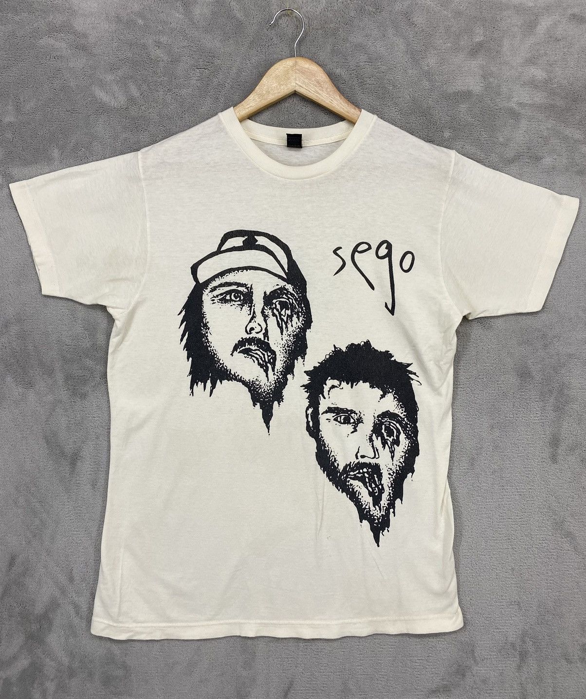 Band Tees VINTAGE SEGO HIP HOP BAND Size US M / EU 48-50 / 2 - 1 Thumbnail