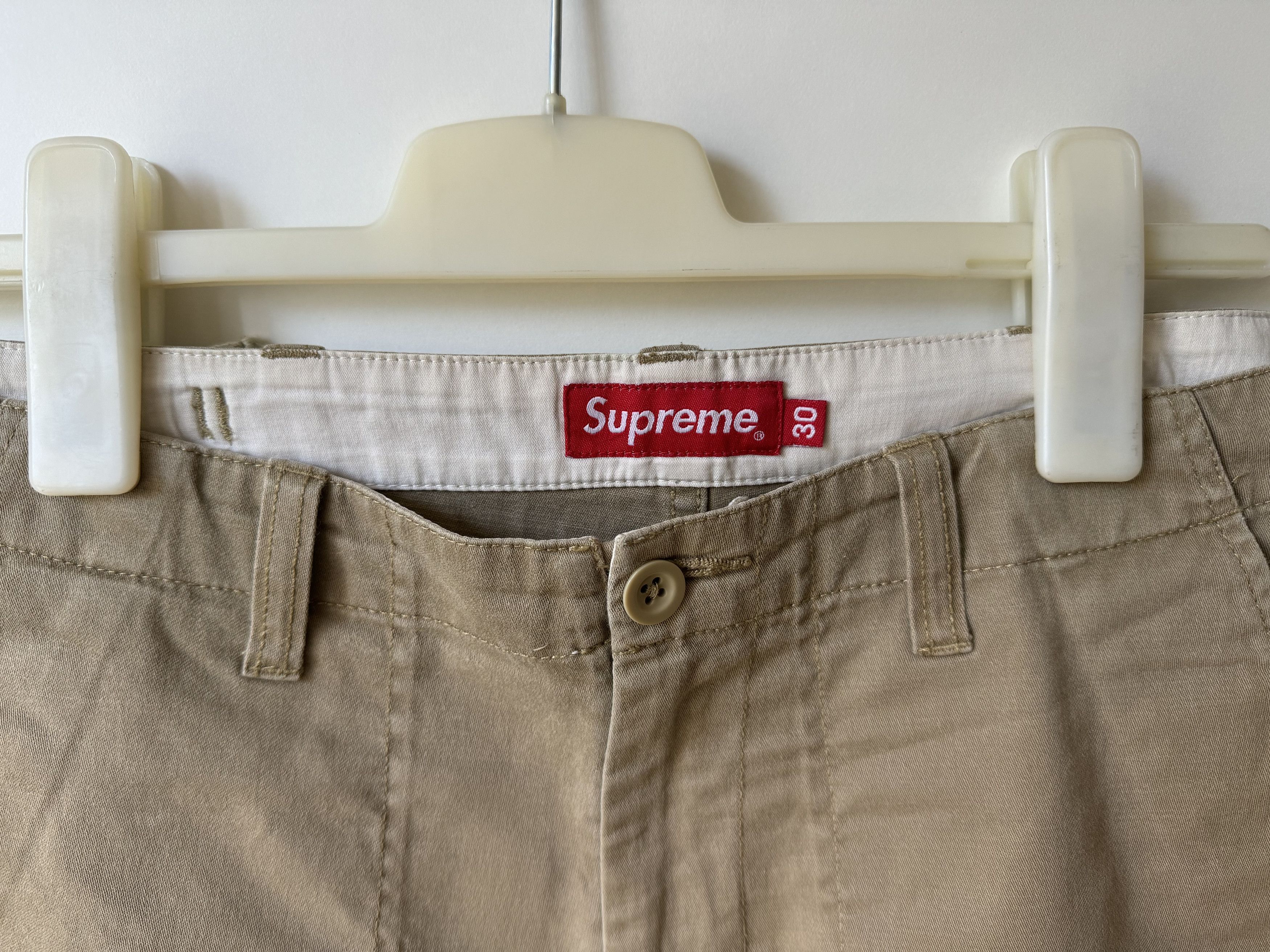 Supreme [30] B.D.U. Field Shorts in Khaki (SS11) Size US 32 / EU 48 - 3 Thumbnail