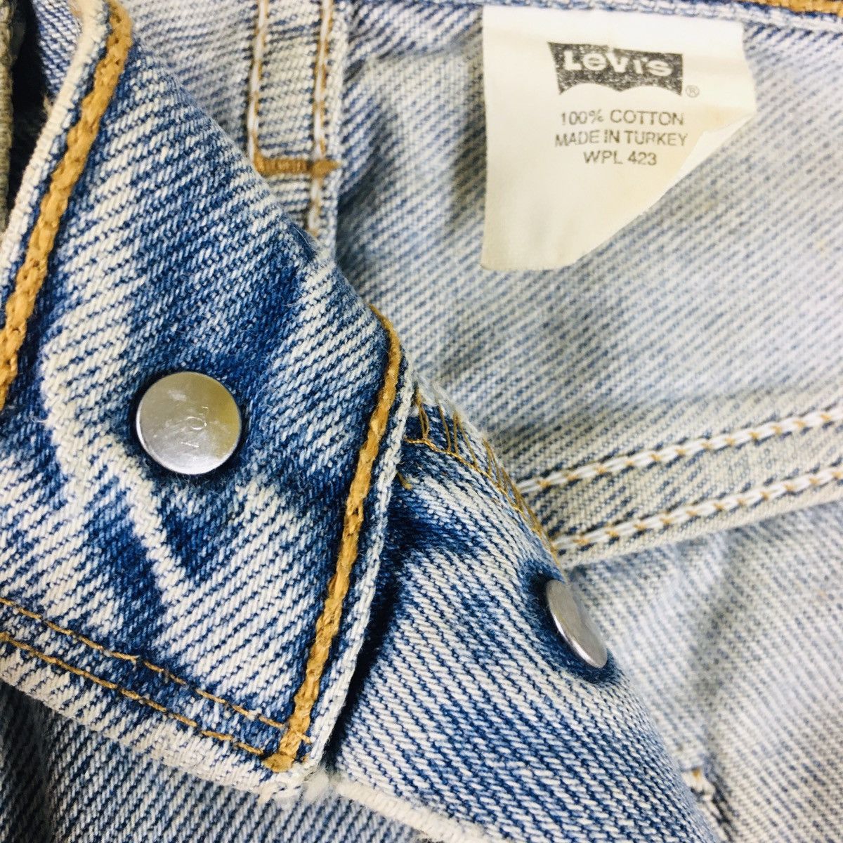 Levi's Vintage Clothing Vintage Levi’s 501 Made in Turkey Size US 31 - 11 Thumbnail