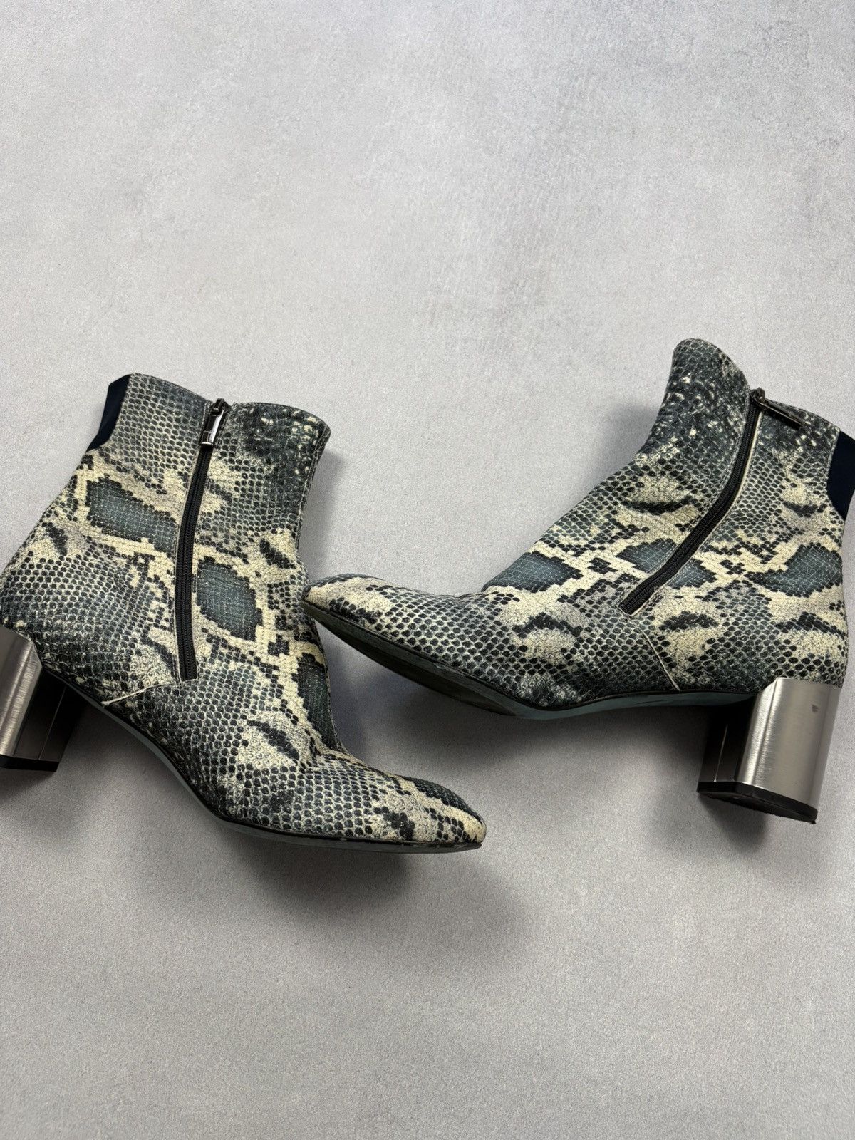 Designer Thierry Rabotin Python Print Leather Ankle Boots Women’s 38 Size US 8 / IT 38 - 4 Thumbnail