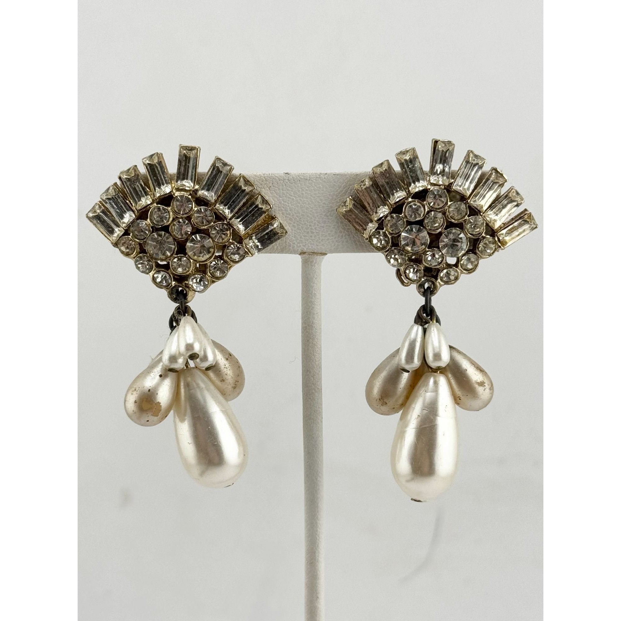 Vintage Vintage large ornate rhinestone & faux pearl tassel dangle s Size ONE SIZE - 1 Thumbnail