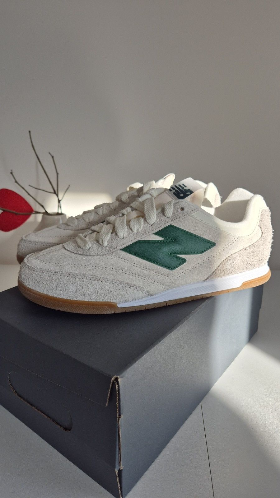New Balance New Balance RC42 Sea Salt Classic Pine (URC42HG) 40 EU Size US 9 / IT 39 - 3 Thumbnail