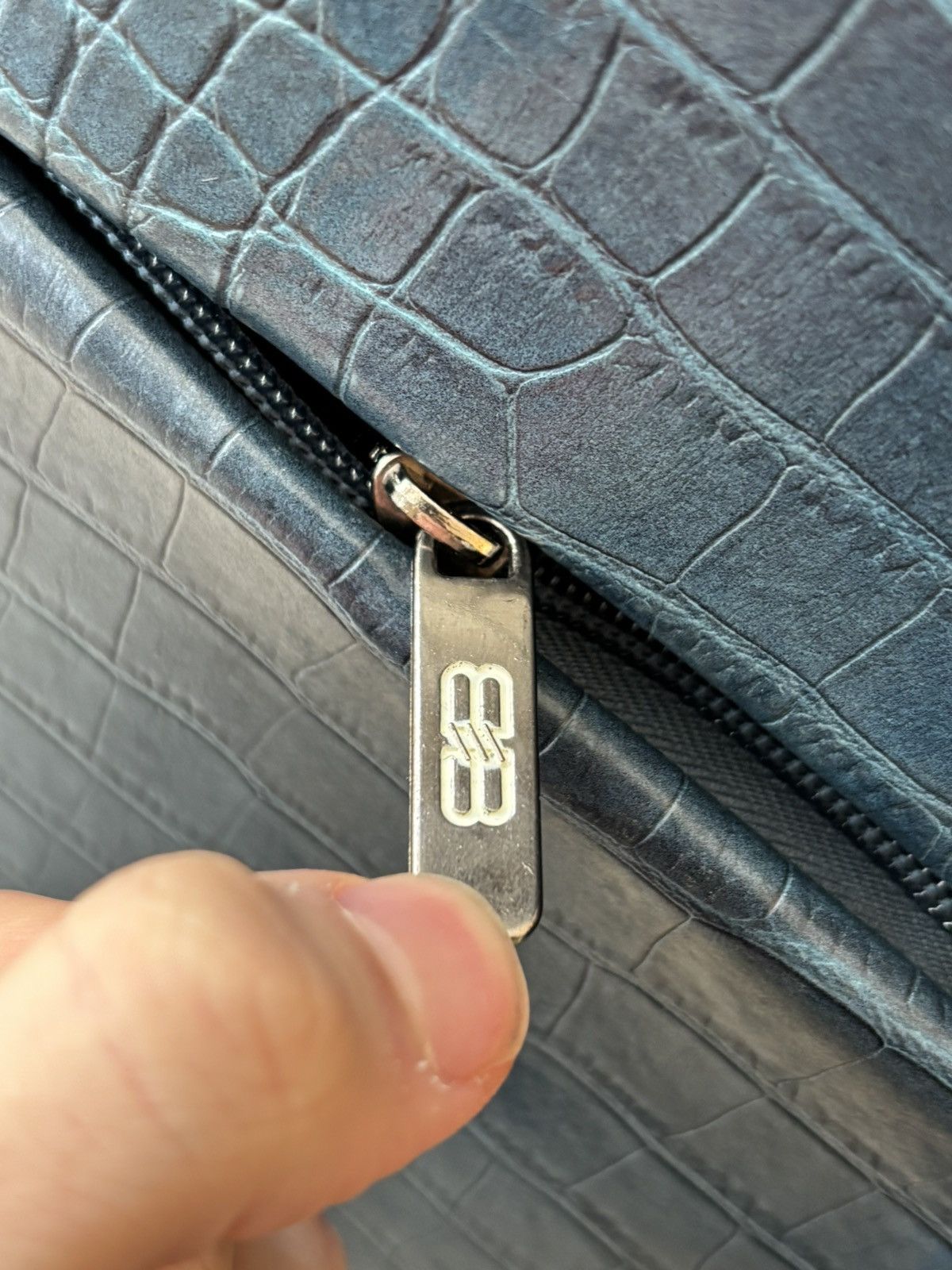 Balenciaga 1/5 Balenciaga Luggage Crocodile Effect Size ONE SIZE - 9 Thumbnail