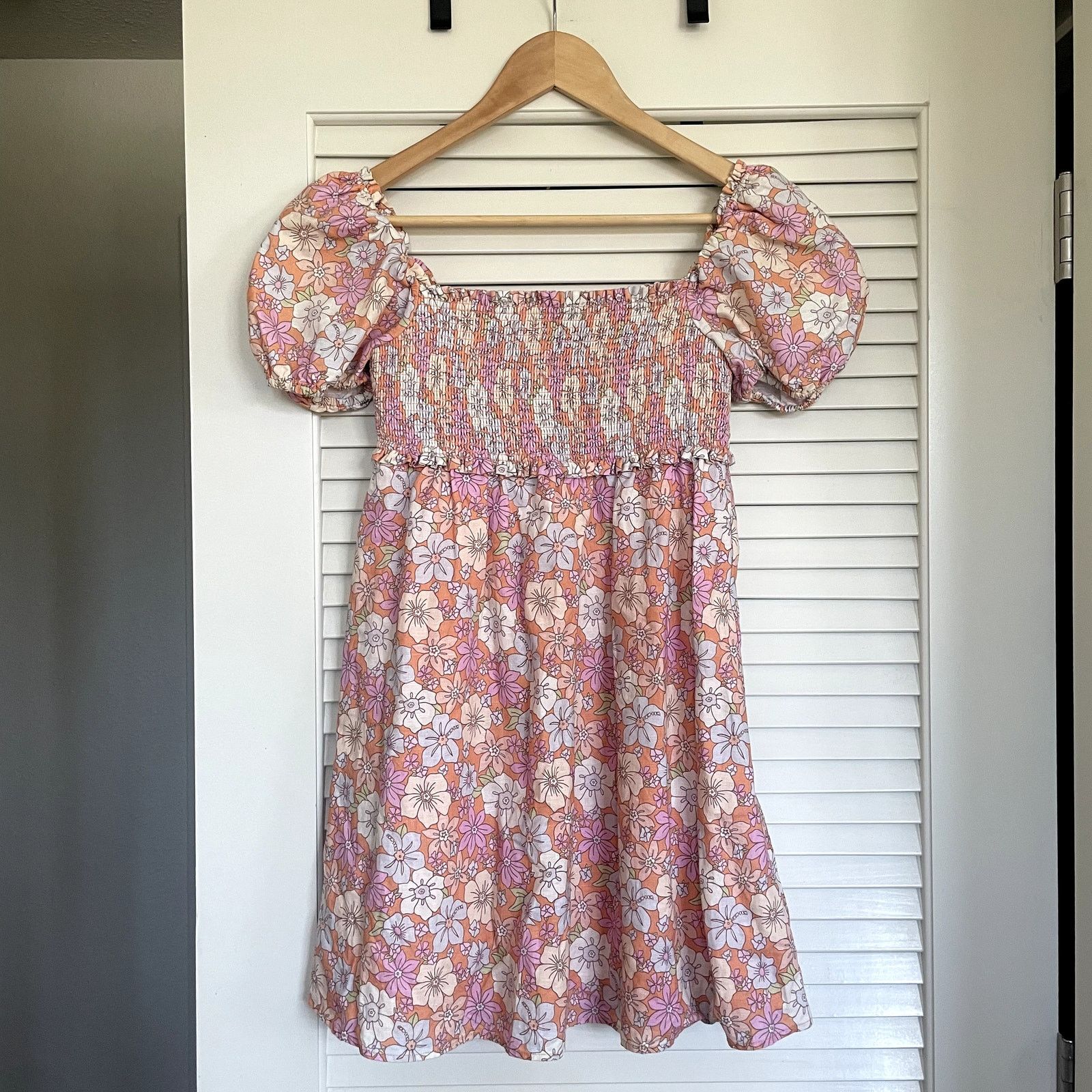Aritzia Aritzia Sunday Best Retro Smocked Linen Cotton Mini Dress S Size S / US 4 / IT 40 - 2 Thumbnail