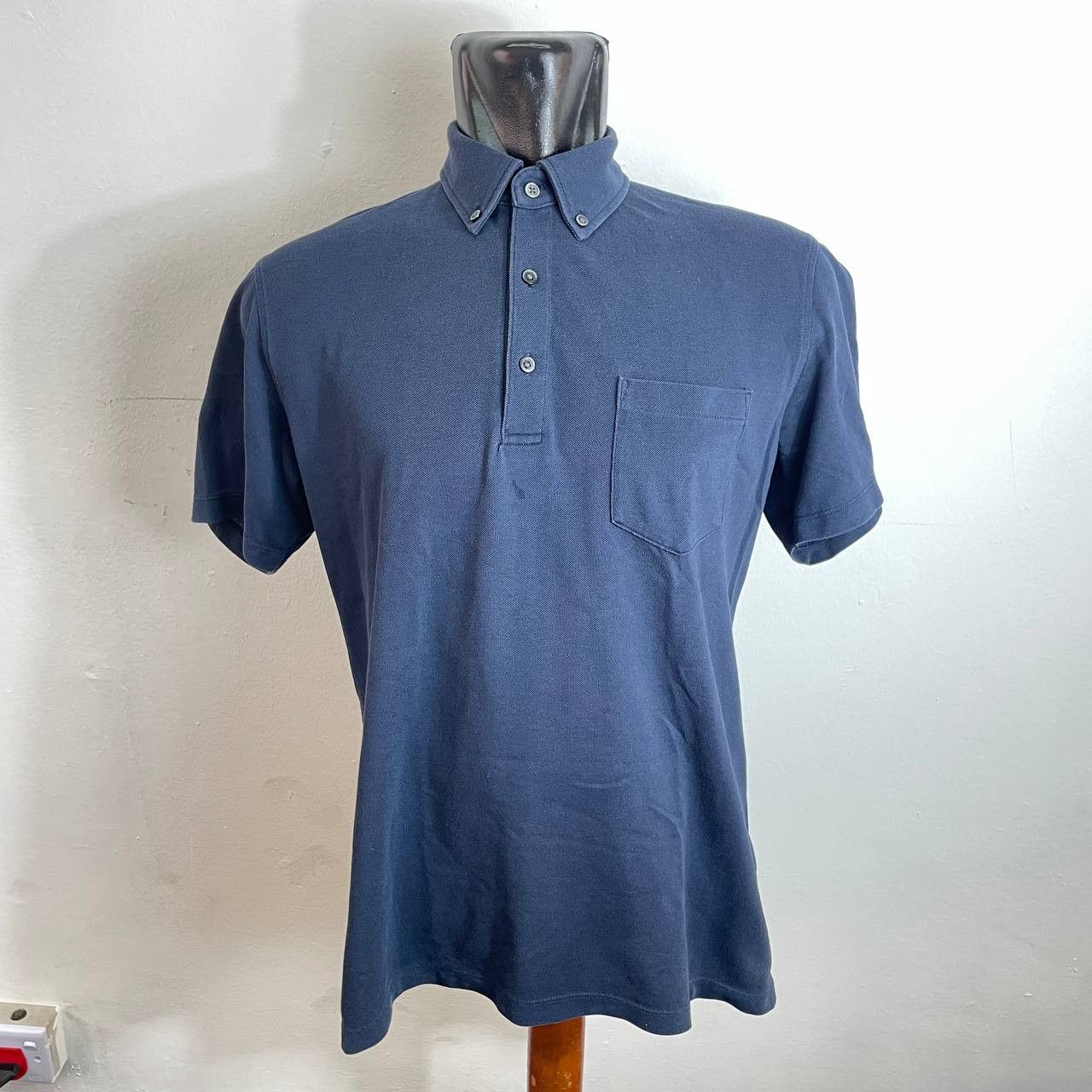 Uniqlo ⭐️SALE⭐️ [L] UNIQLO OXFORD POLO SHIRT Size US L / EU 52-54 / 3 - 2 Thumbnail