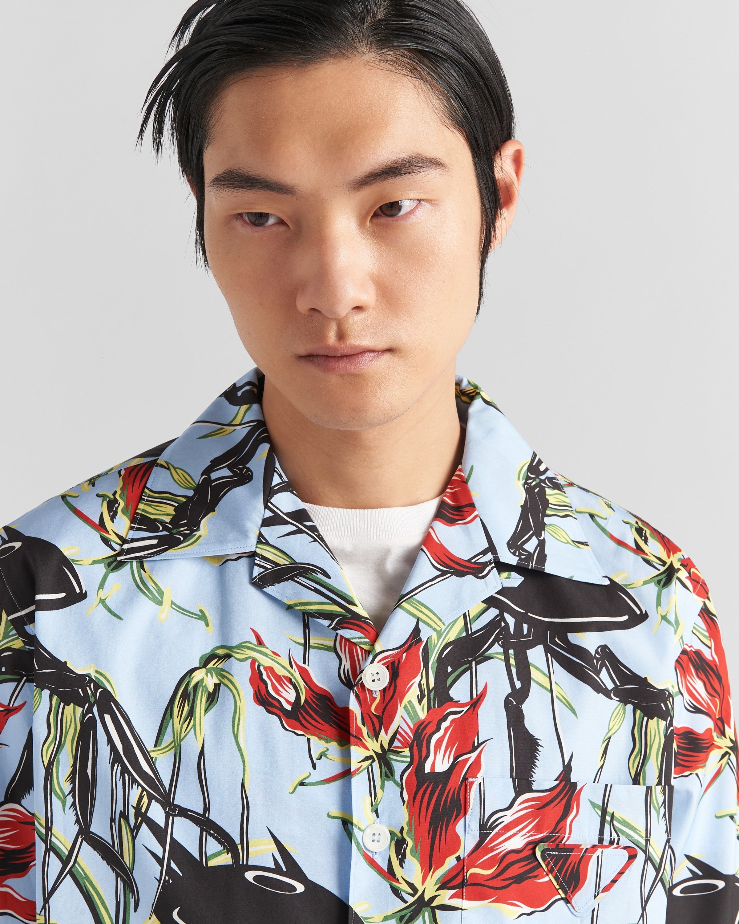 Prada o1bcso1str1025 Popeline Short-Sleeved Shirt in Multicolor Size US L / EU 52-54 / 3 - 3 Thumbnail