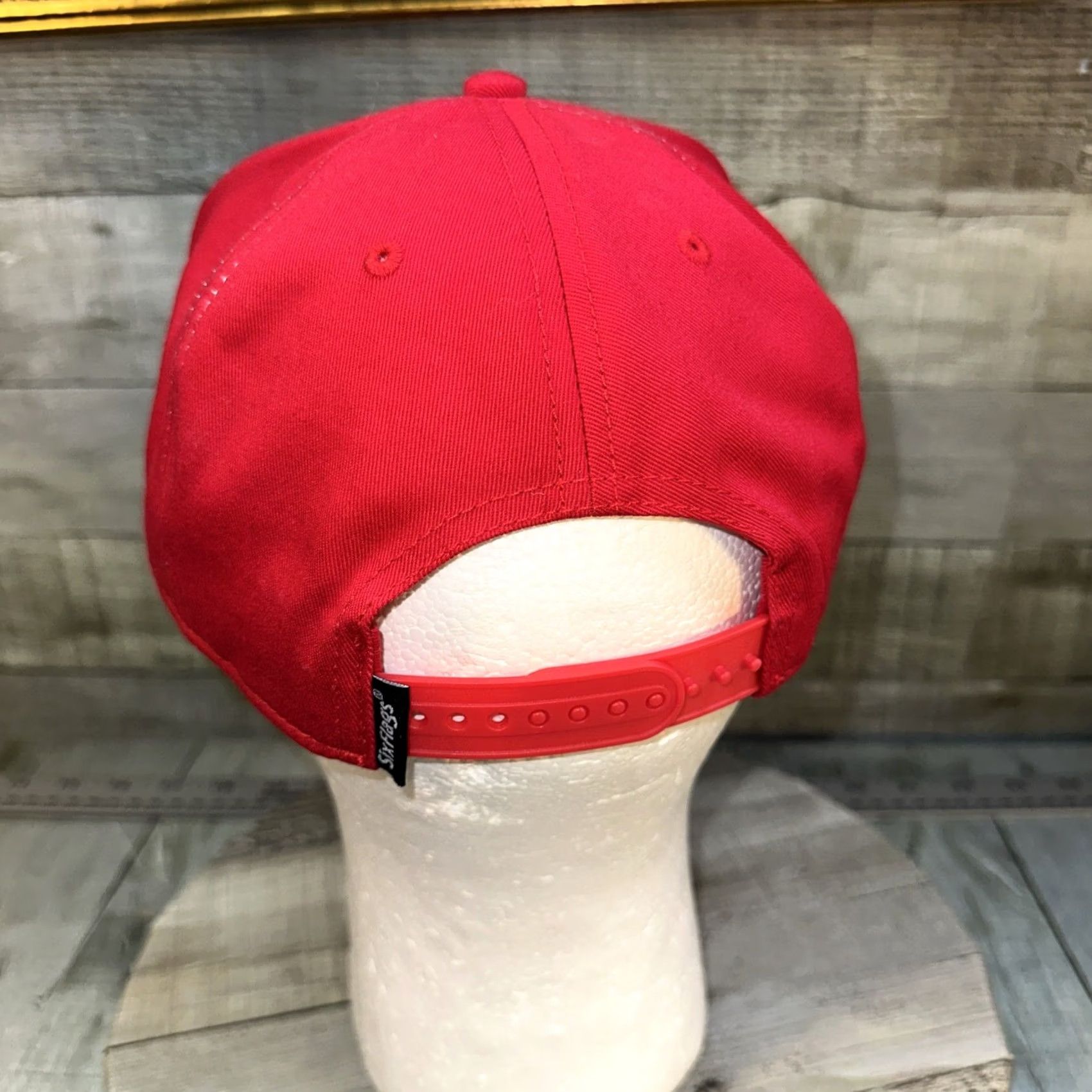 DC Comics VINTAGE DC Comics The Flash Snapback Hat Red White Six Flags Adjustable Cap Men One Size Black? Size ONE SIZE - 5 Thumbnail