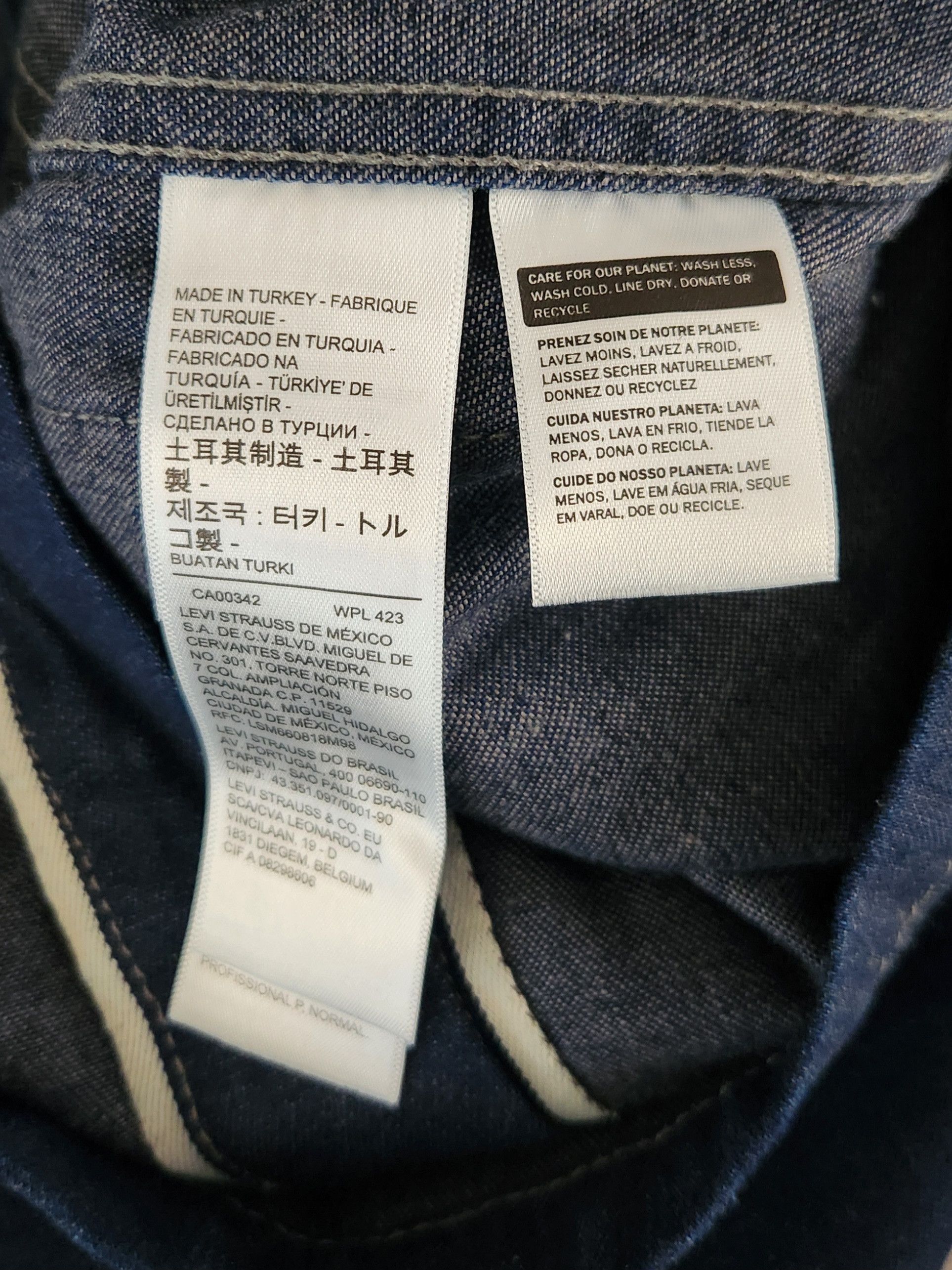 Levi's × Levi's Made & Crafted LEVI'S MADE & CRAFTED DENIM FAMILY CARDIGAN $370 Selvedge Size US M / EU 48-50 / 2 - 10 Thumbnail