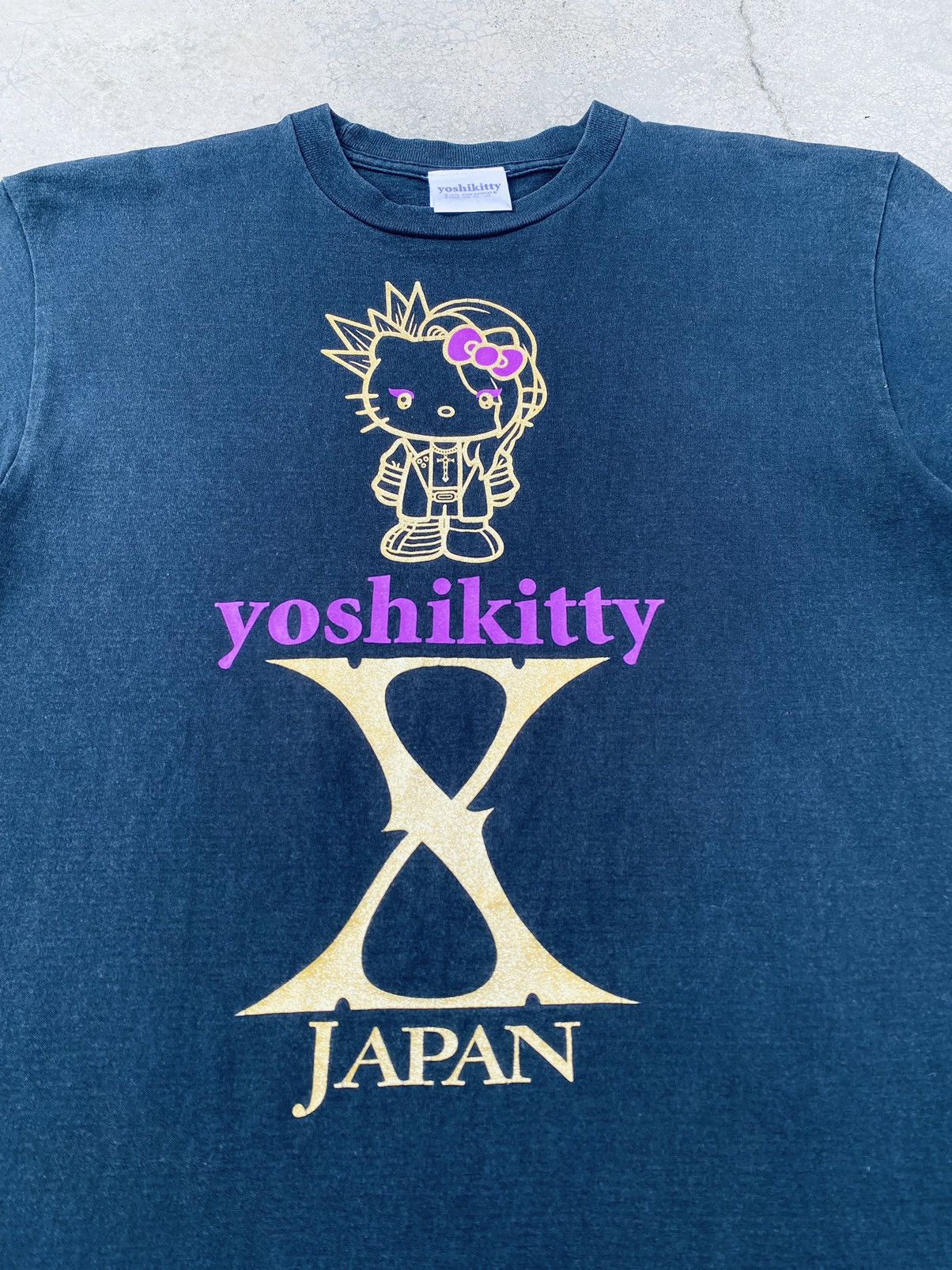 Band Tees Vintage Hello Kitty X Japan Heavy Metal Band Tees Size US M / EU 48-50 / 2 - 3 Thumbnail
