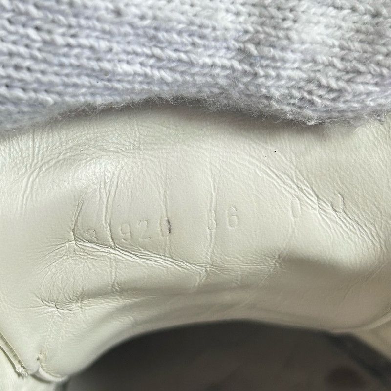 Gucci Gucci ACE Leather Sneakers with Pineapple Embroidery -2508 Size US 6 / IT 36 - 8 Thumbnail
