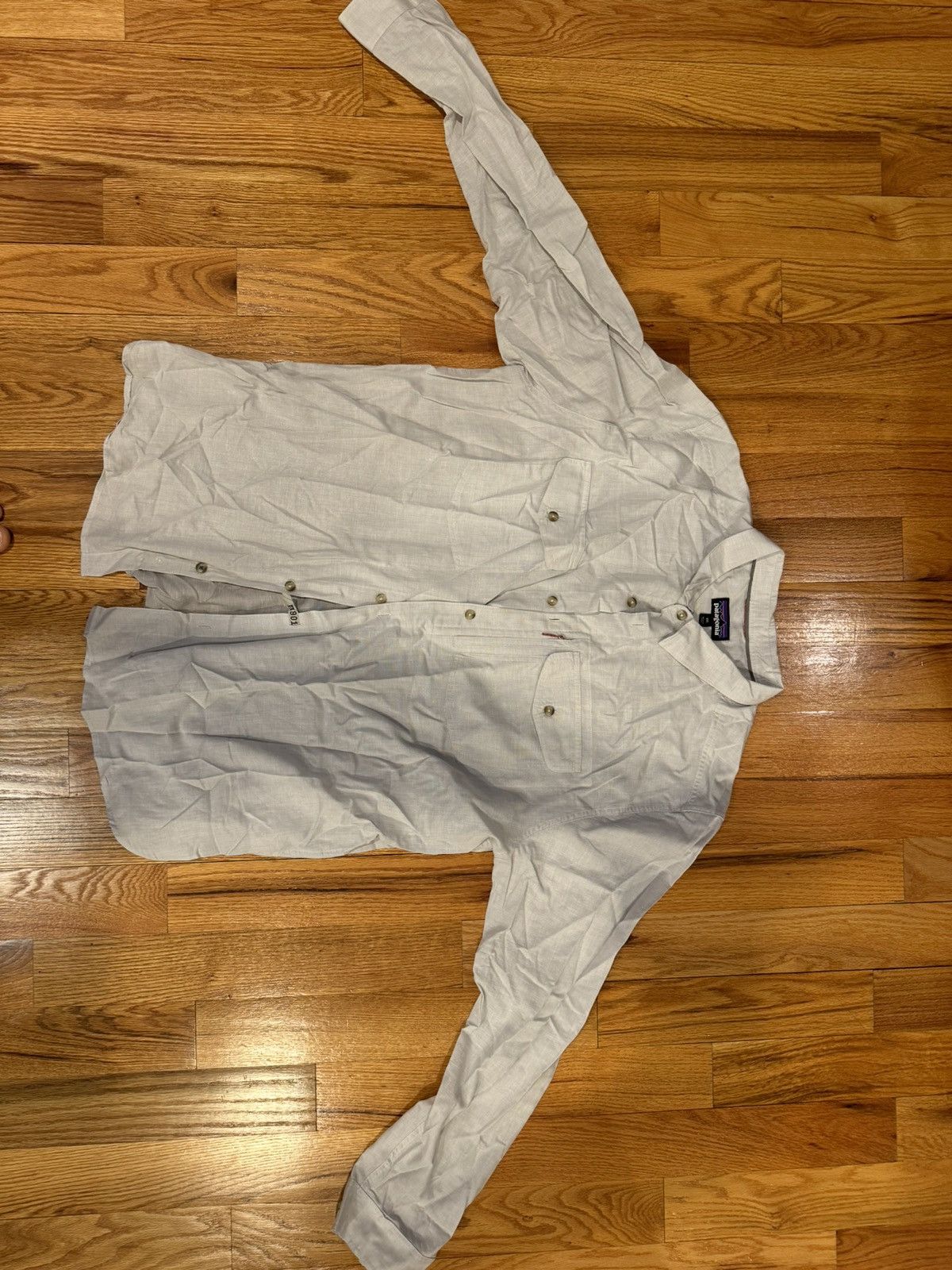 Patagonia Patagonia Light Gray Button Down Size US XXL / EU 58 / 5 - 1 Thumbnail