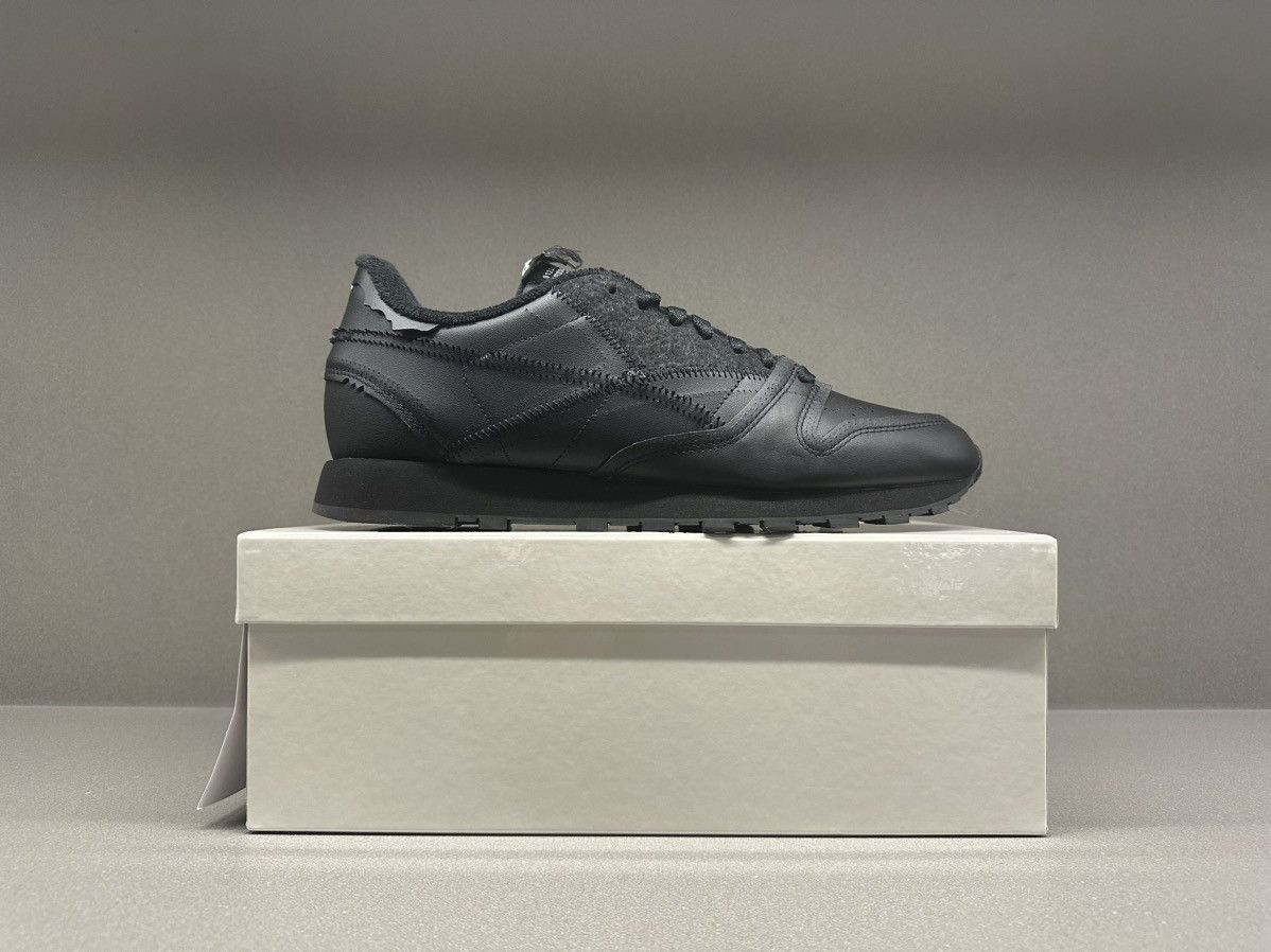 Maison Margiela × Reebok Reebok Classic Leather Maison Margiela Memory Of Black Size US 10.5 / EU 43-44 - 3 Thumbnail