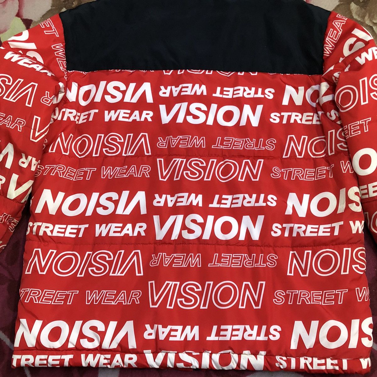 Vision Streetwear Vision Street Wear Spellout Puffer Light Jacket Size US L / EU 52-54 / 3 - 12 Thumbnail