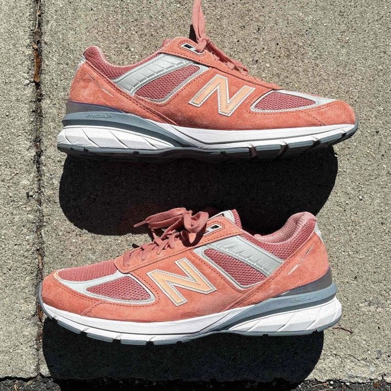New Balance Excellent condition- Men’s New Balance 990v5 in Sunrise Rose Size US 12 / EU 45 - 7 Thumbnail