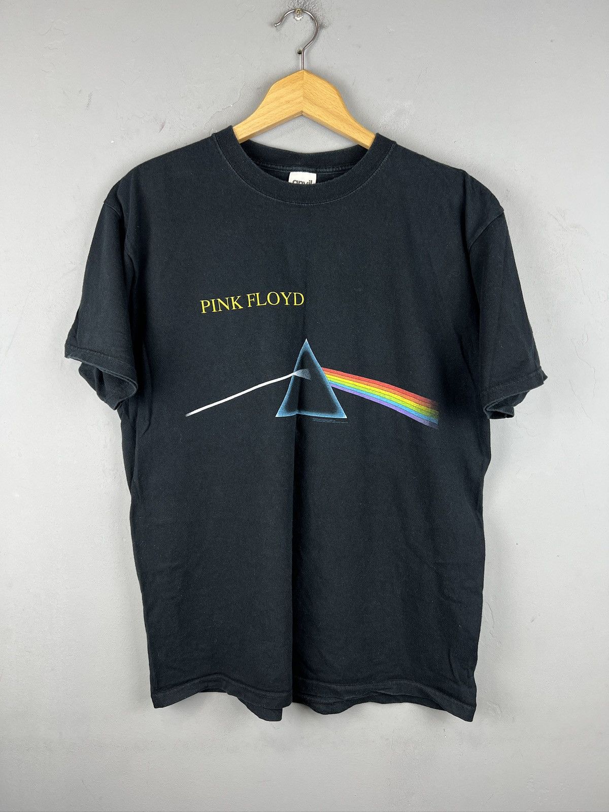Band Tees × Vintage 90s Vintage Pink Floyd Shirt Vintage Band Tees Size US L / EU 52-54 / 3 - 1 Thumbnail