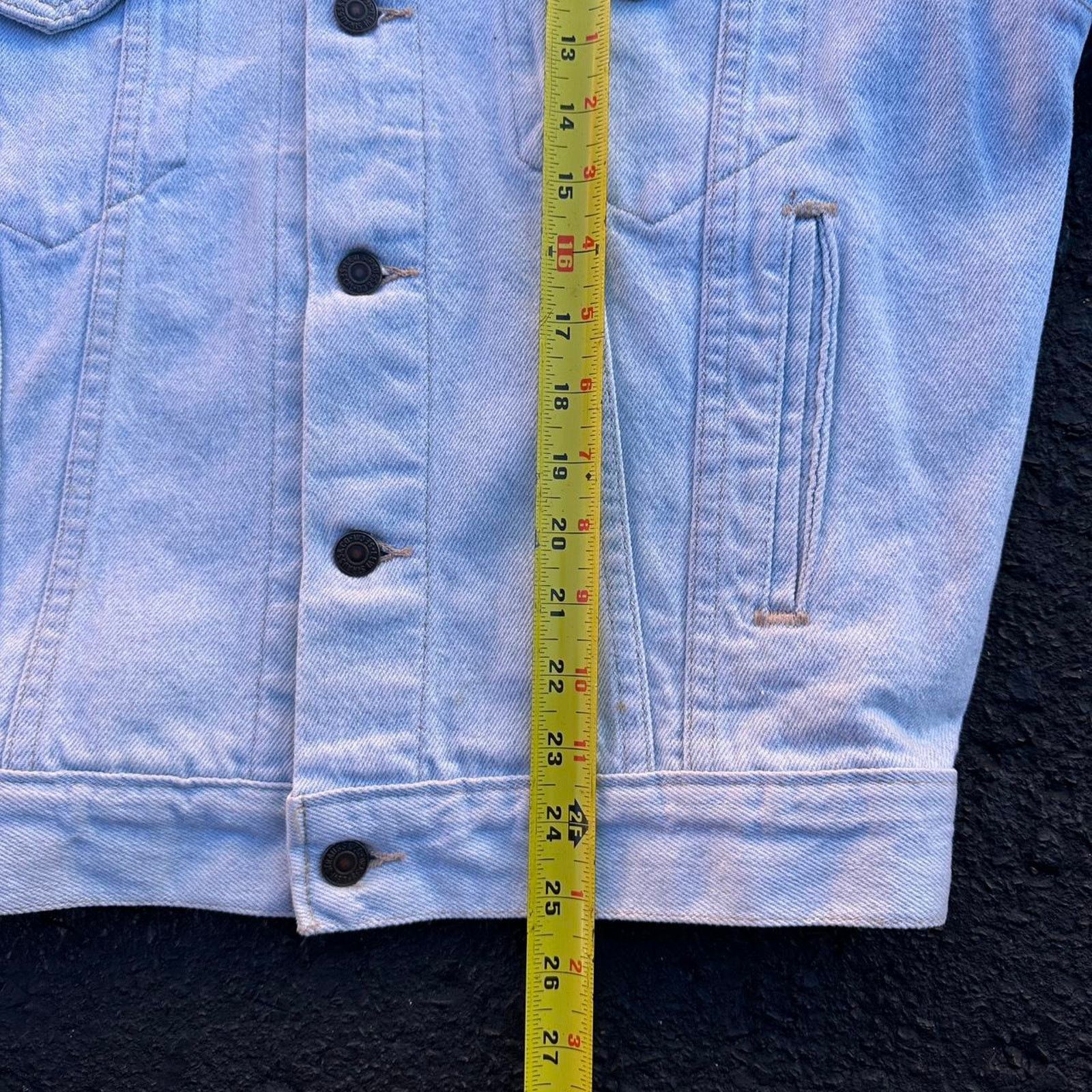 Levi's × Vintage Vintage Levi's Light Wash Trucker Jacket Size US M / EU 48-50 / 2 - 6 Thumbnail