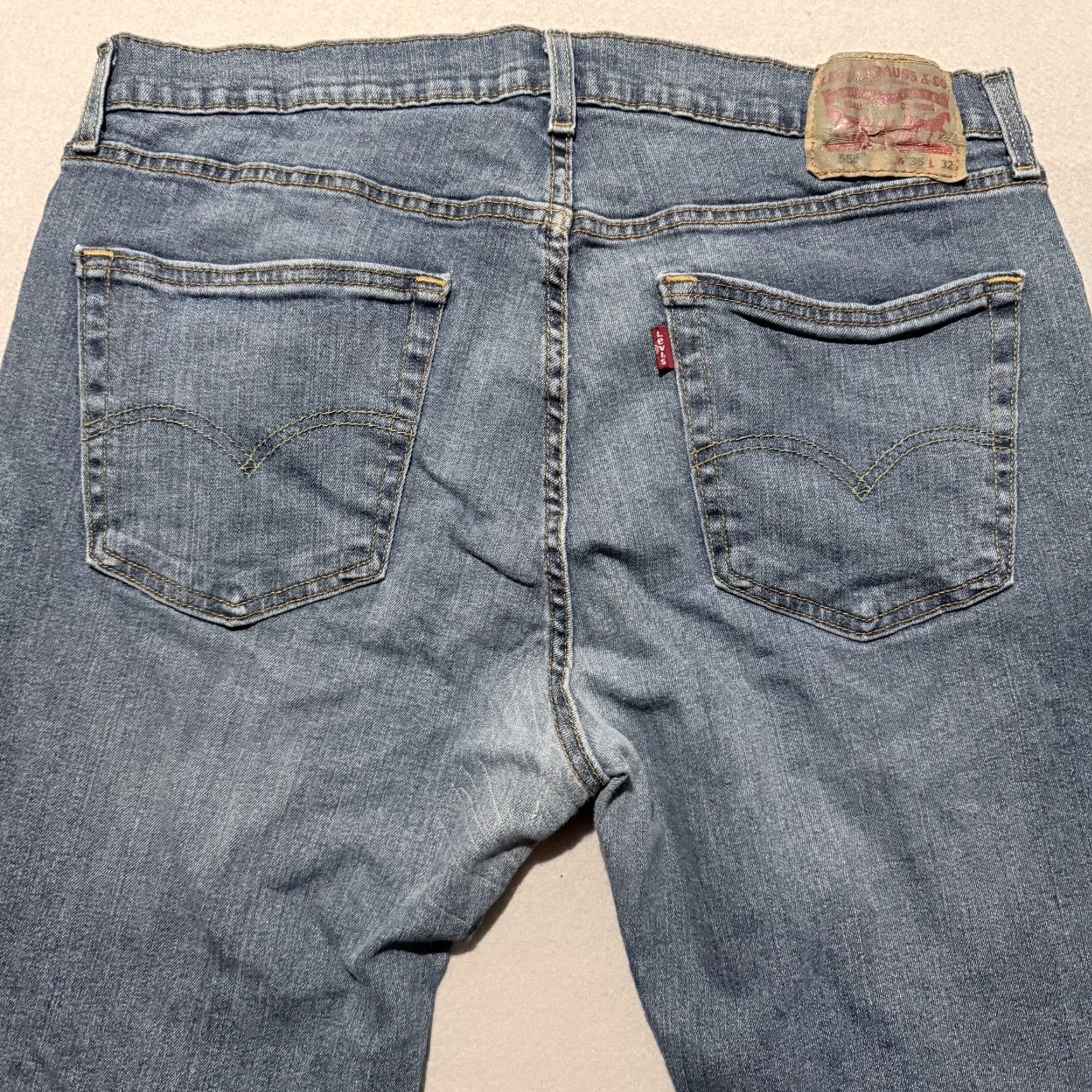 Levi's Levi's 559 Jeans Men's Blue Denim Mid Rise Relaxed Straight Hipster 36x32 Jeans Men Blue Levi's 559 Hipster 90s Style Size US 36 / EU 52 - 4 Thumbnail