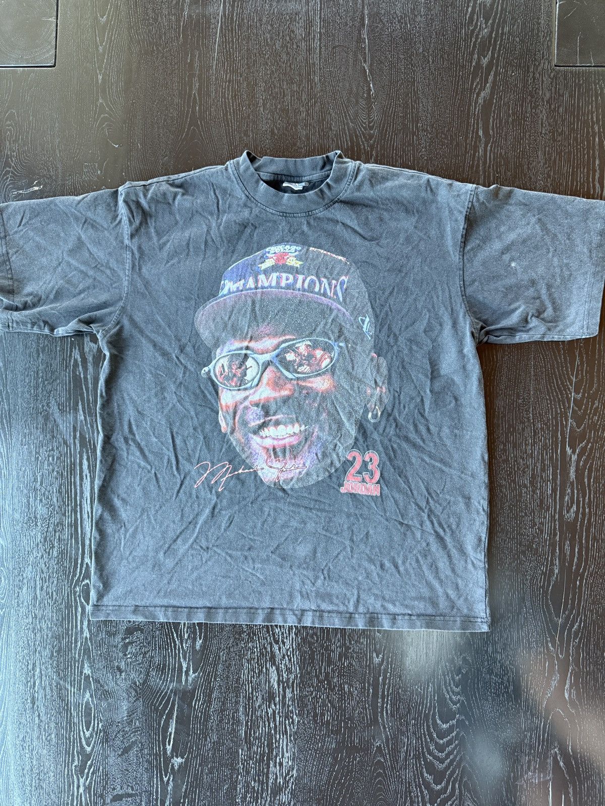 Other Limited Gallery Threads Michael Jordan Heavyweight T-Shirt Size US L / EU 52-54 / 3 - 1 Thumbnail