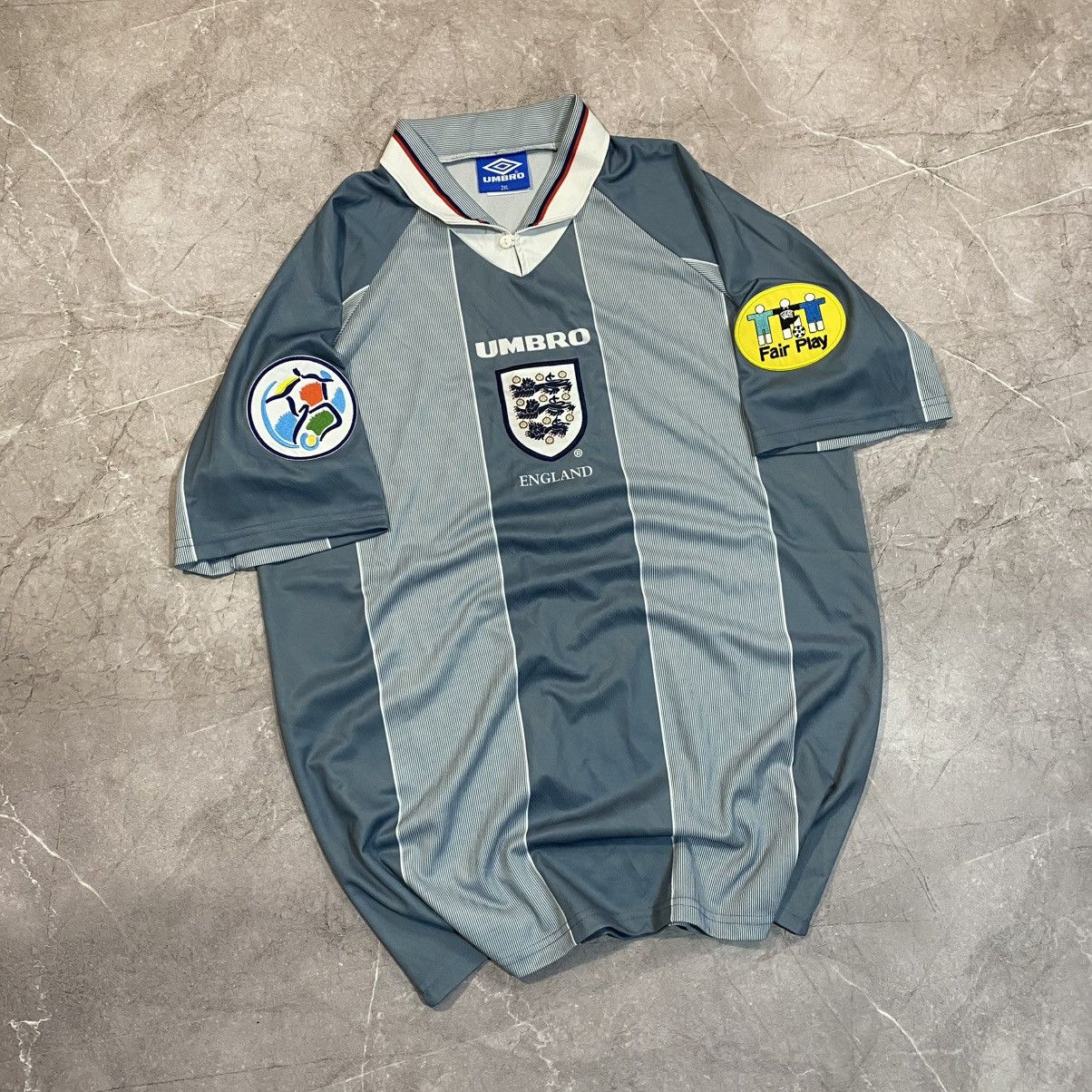 Umbro VINTAGE UMBRO TEE SOCCER JERSEY CENTER LOGO FAIR PLAY 90s Size US XXL / EU 58 / 5 - 1 Thumbnail