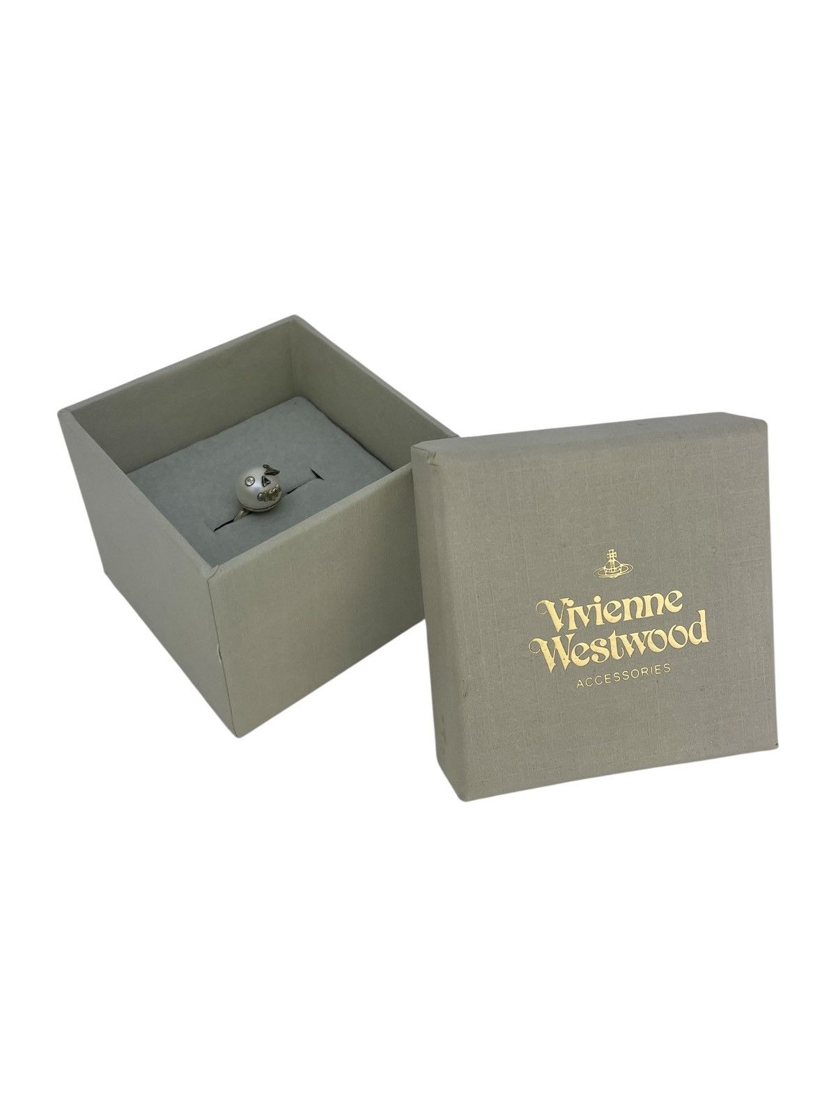 Vivienne Westwood 925 Pearl Skull Orb Ring Size ONE SIZE - 16 Thumbnail