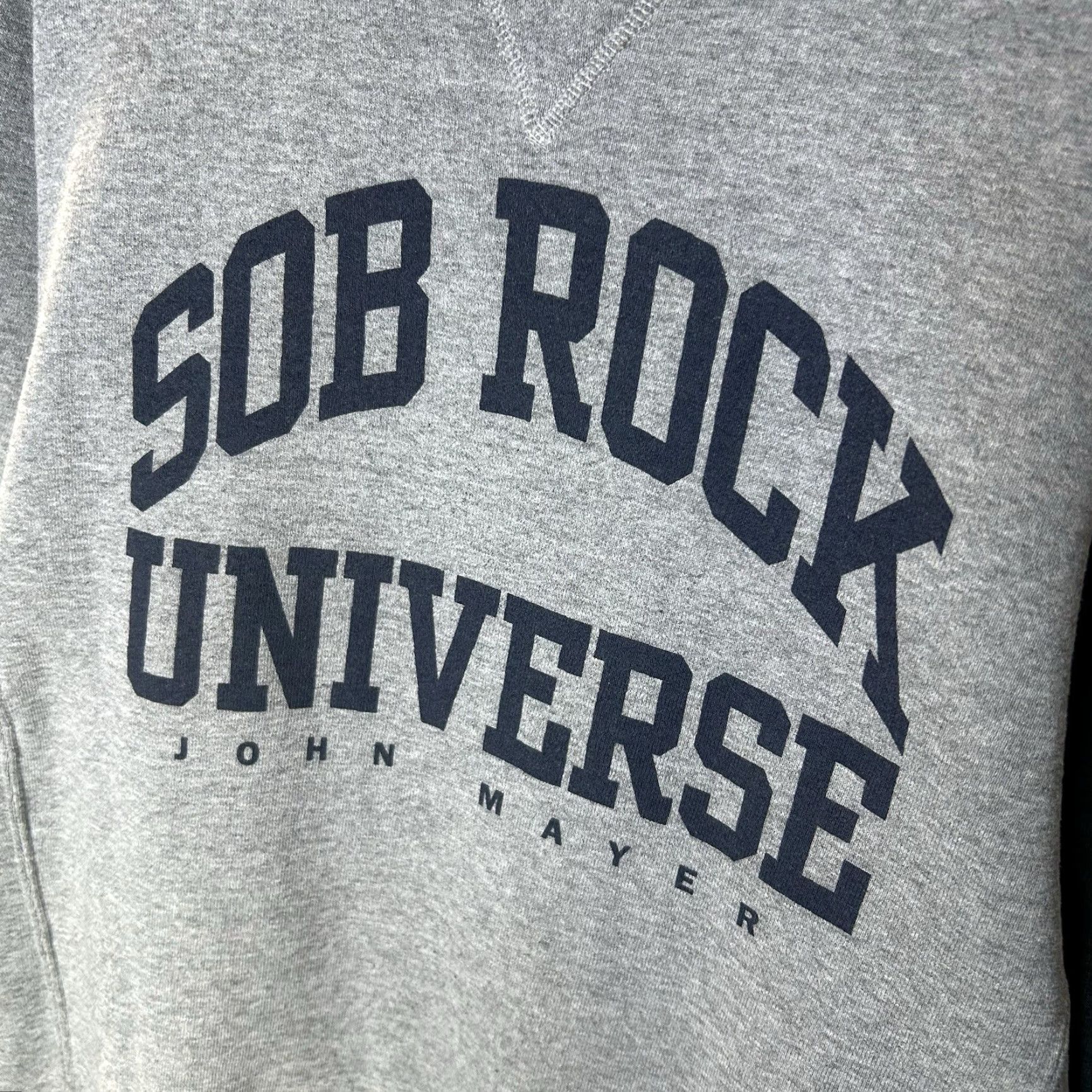 Russell Athletic VINTAGE Russell Athletic Sweatshirt Unisex Adults L Gray Crew Neck Long Sleeve Pullover Cotton Blend John Mayer Sob Rock Universe Size L Size US L / EU 52-54 / 3 - 4 Thumbnail