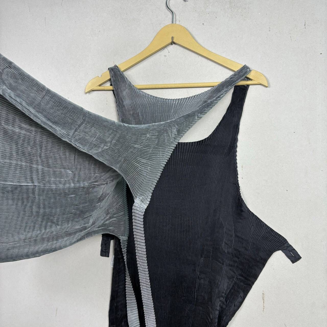 Issey Miyake Vtg Issey Miyake IM Product Pleated Reversible Apron Dress Size ONE SIZE - 13 Thumbnail
