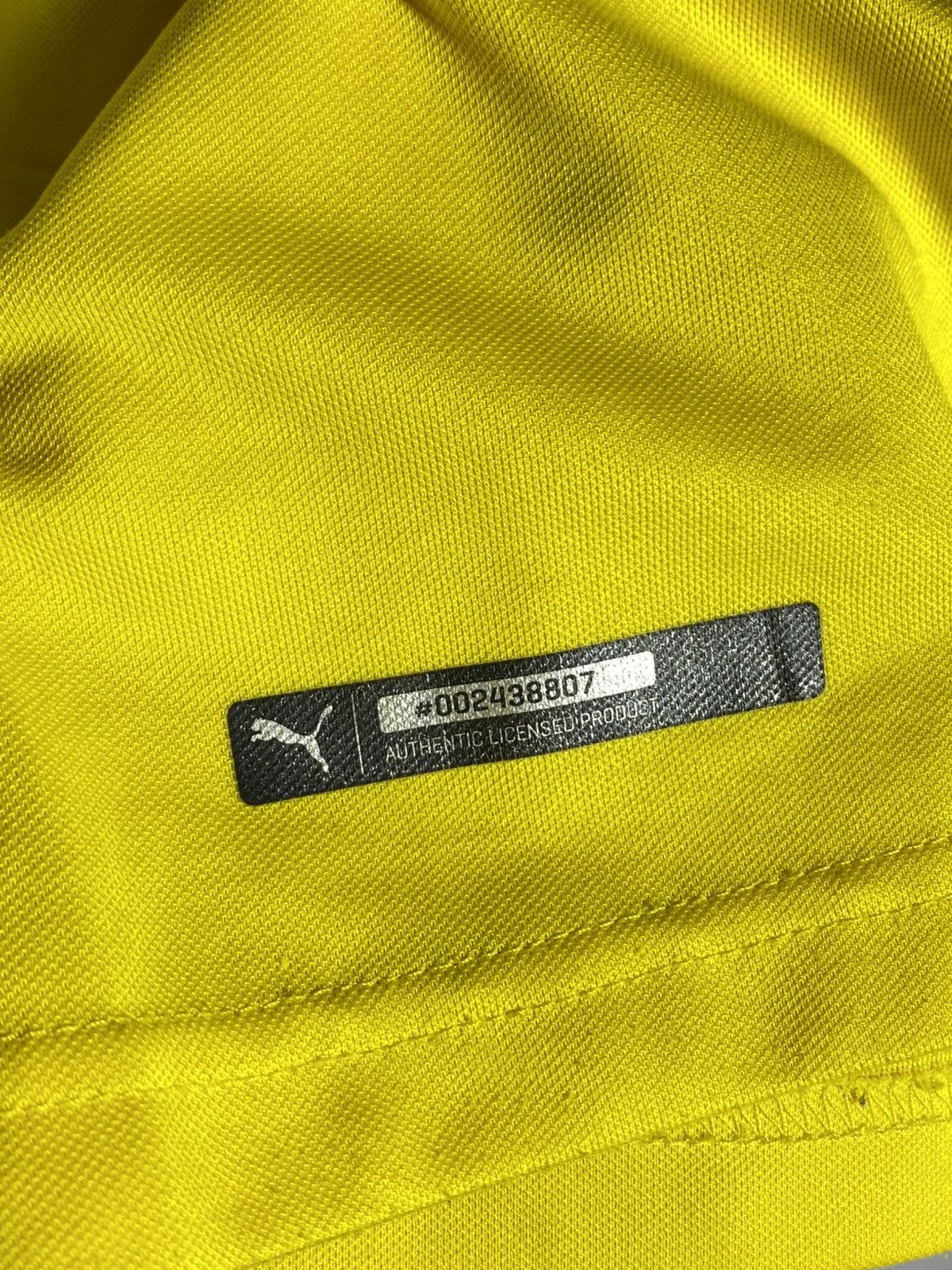 Puma #17 Aubameyang BVB Borussia Dortmund Puma Football Shirt Size US M / EU 48-50 / 2 - 9 Thumbnail