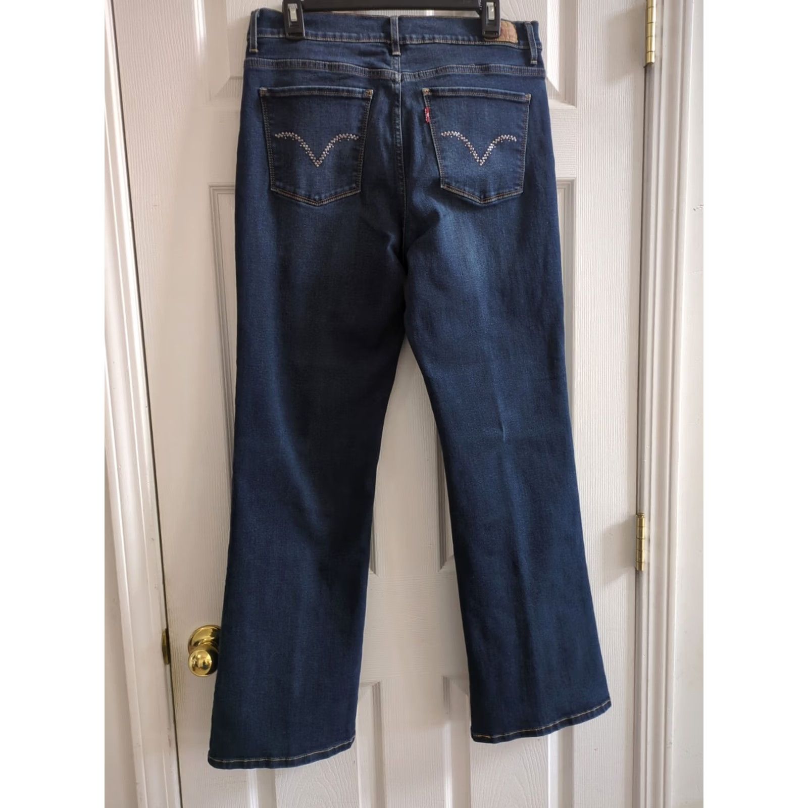 Levi's Levi's 512 Perfectly Slimming Bootcut Jeans Women's 14 Dark Wash Denim Stretch Blue 5-Pocket Regular Mens? Womens Size 36" / US 14 / IT 50 - 5 Thumbnail