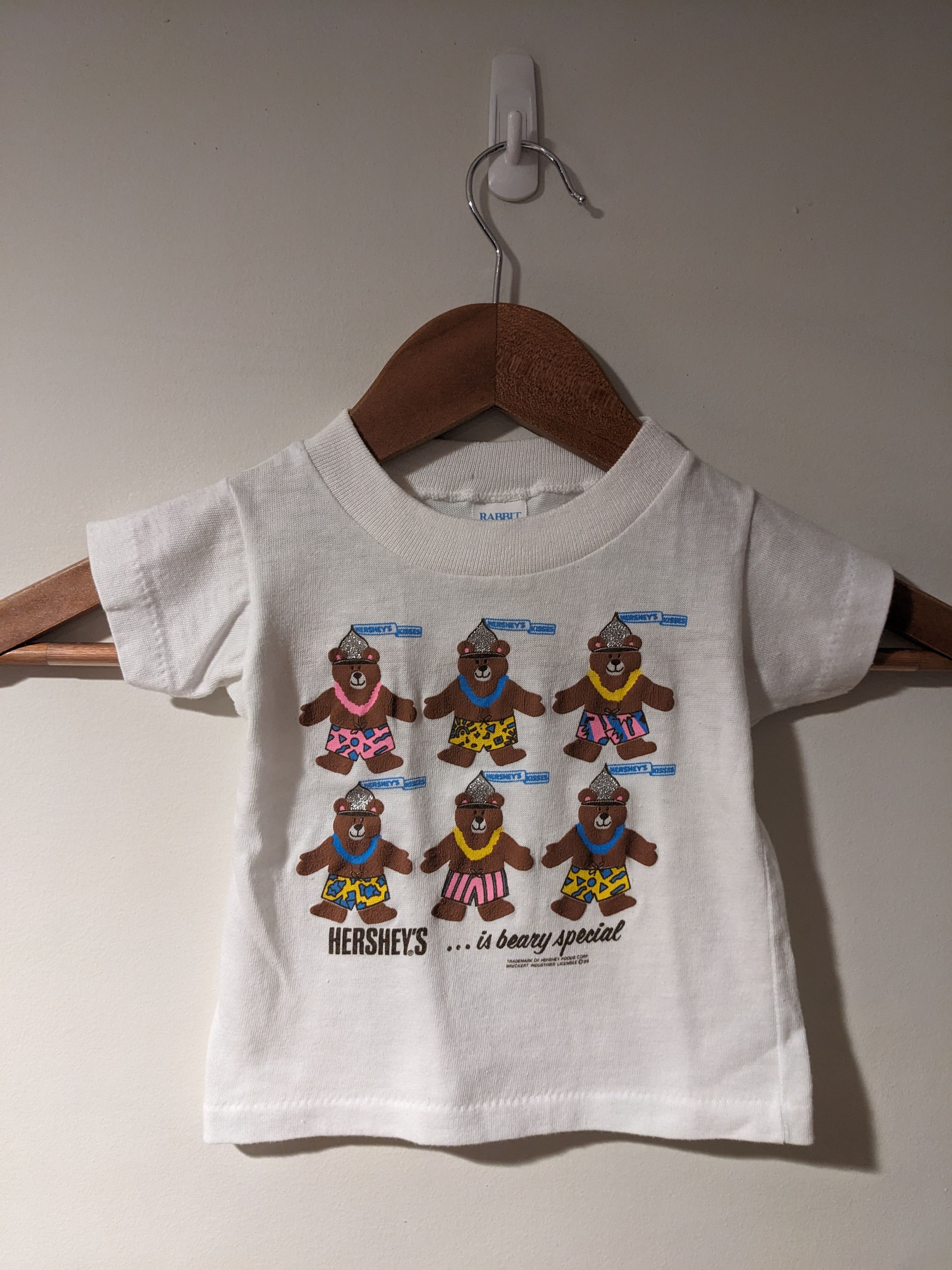 Vintage Vintage 1989 Hershey Kiss is Beary Size 2 Kids T-Shirt Size US M / EU 48-50 / 2 - 1 Thumbnail