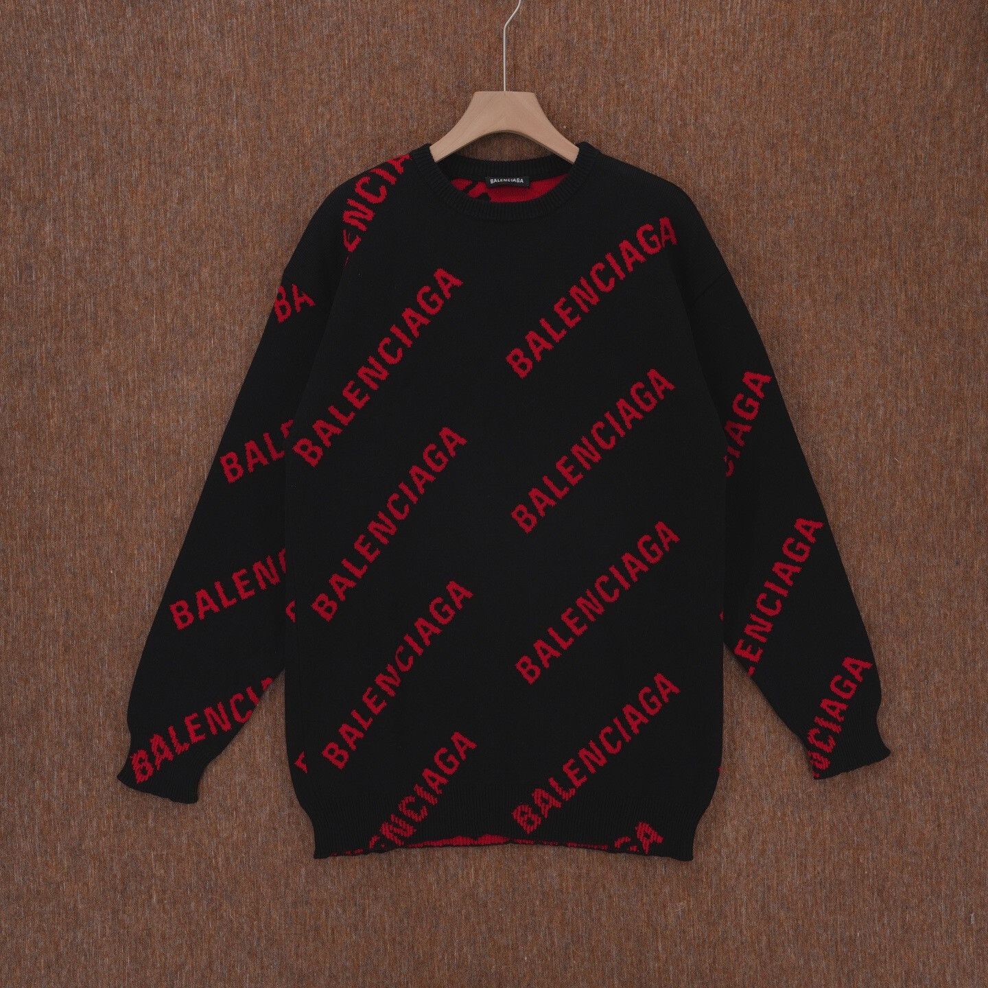Balenciaga Balenciaga All-Over Print Wool Sweater Size XS / US 0-2 / IT 36-38 - 1 Thumbnail