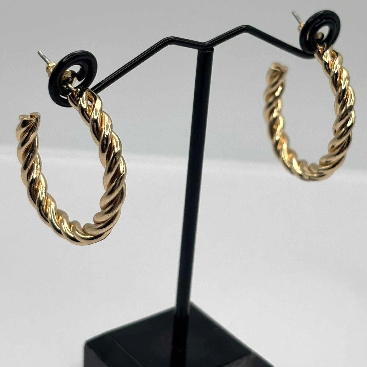 Other Gold Twist Hoops Size ONE SIZE - 2 Thumbnail