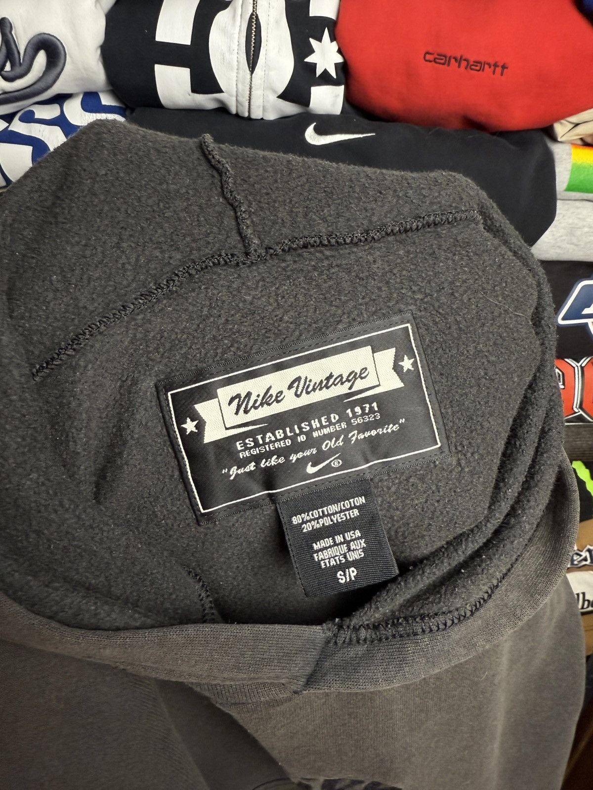 Nike × Vintage Vintage Nike Athletics Established 1971 Crewneck Size XS / US 0-2 / IT 36-38 - 6 Thumbnail