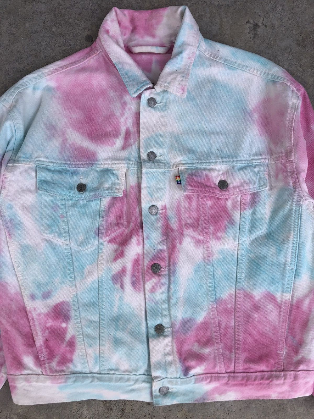 Levi's Levi’s Rainbow Embroidered Denim Jacket Size US M / EU 48-50 / 2 - 3 Thumbnail