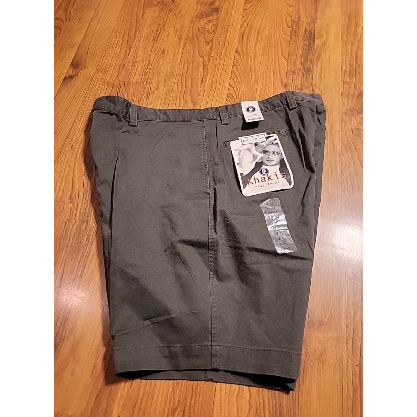 Vintage Arizona Jeans Short Chino Flat Front 42" Gray NWT Mens 9in Inseam 5-Pocket Casual Travel Summer Spring Fall Cotton Blend Pants Size US 42 / EU 58 - 4 Thumbnail