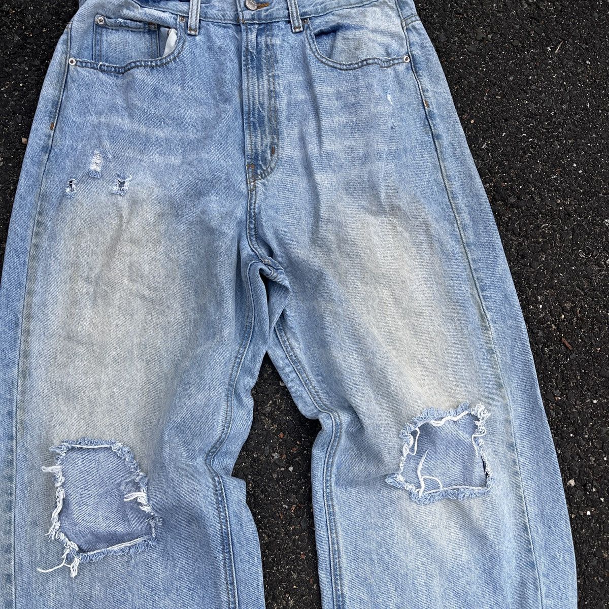 Other Distressed Baggy Jeans Y2K Style Faded 34x30 Size US 34 / EU 50 - 2 Thumbnail